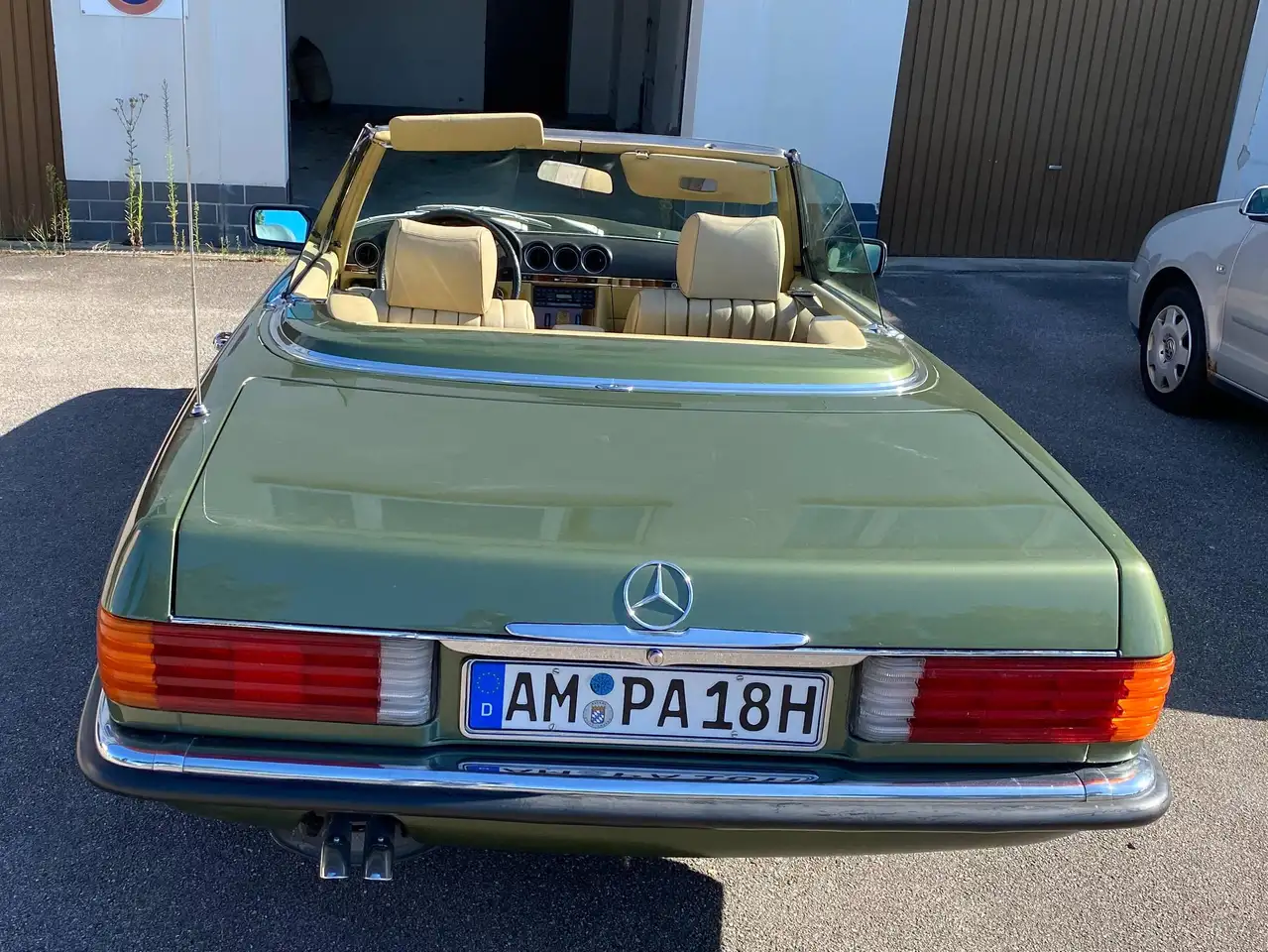 Mercedes-Benz SL 280, foto 2