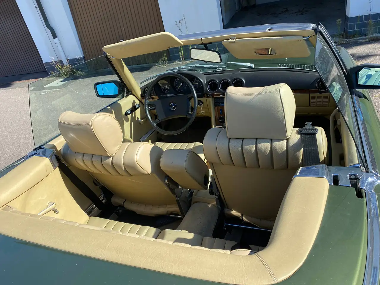 Mercedes-Benz SL 280, foto 4