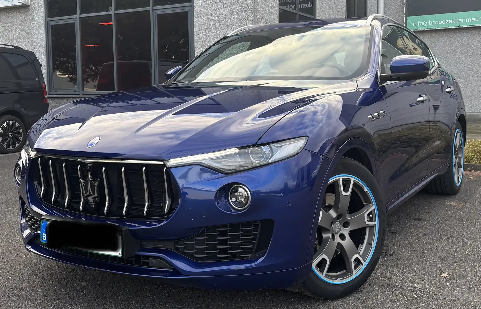 Maserati Levante Q4 GranLusso Blauw - 1