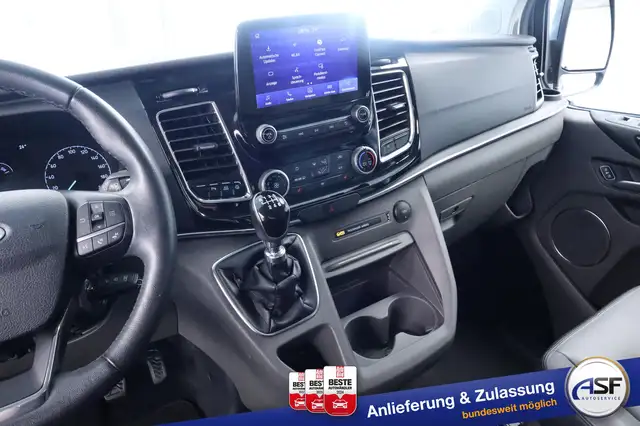 Ford Tourneo Custom view 29