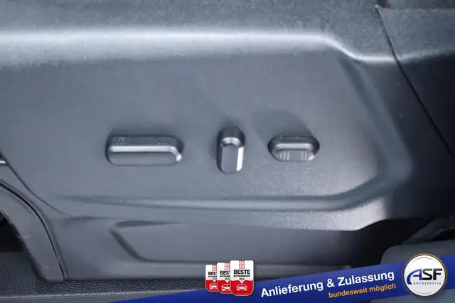 Ford Tourneo Custom view 18