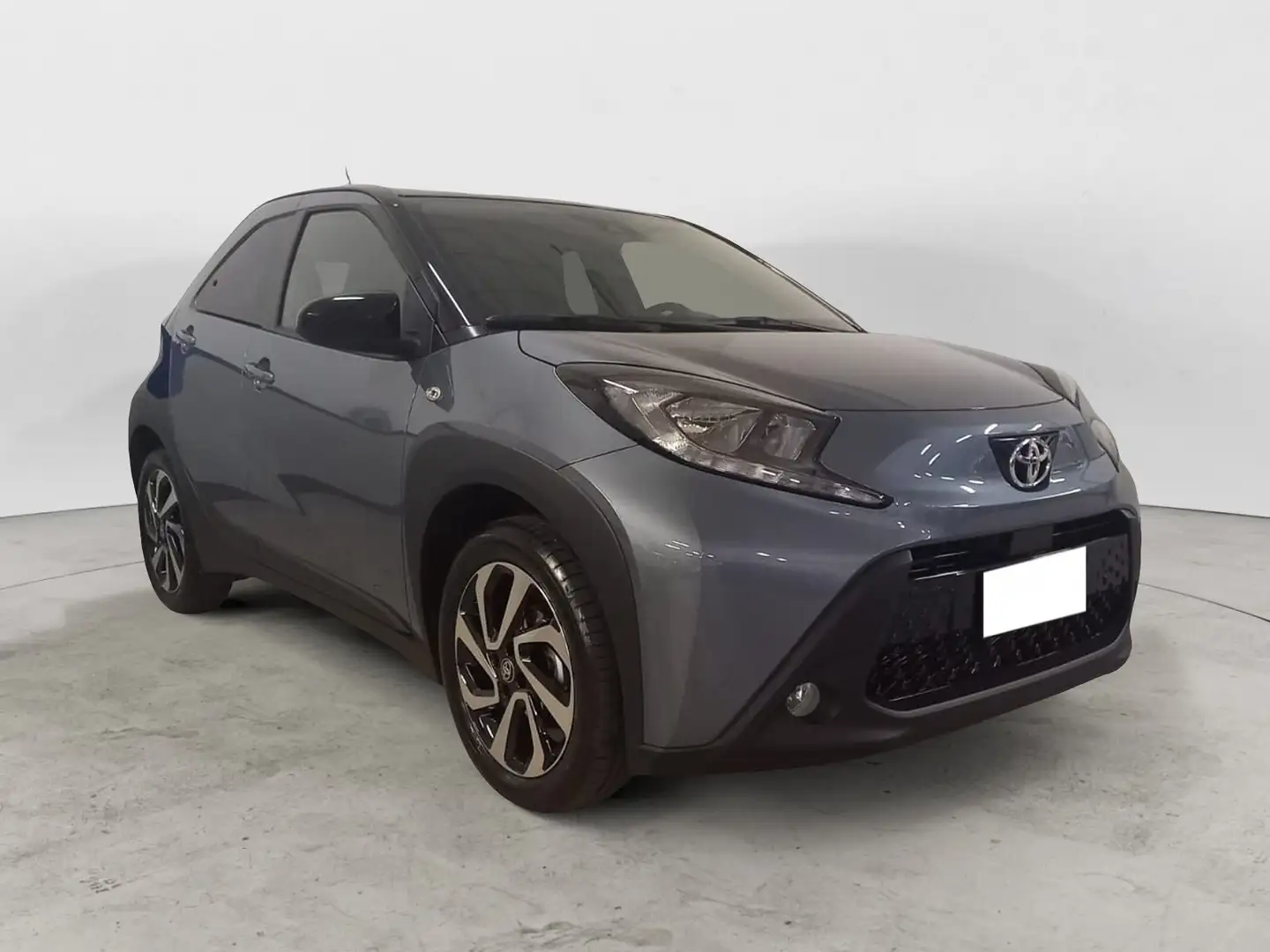 Toyota Aygo X Aygo X 1.0 VVT-i 72 CV 5 porte Trend S-CVT Grigio - 1