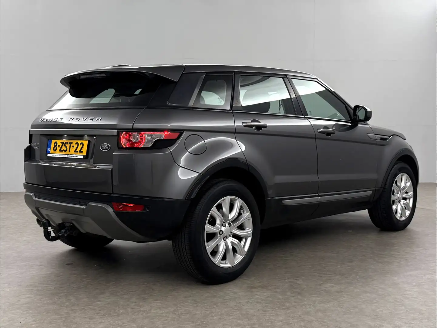 Land Rover Range Rover Evoque 2.2 eD4 2WD | APK tot 09-2025 | 150PK Pano LED Mer Gris - 2