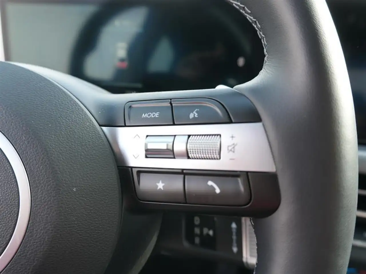 Hyundai SONATA снимка Hyundai SONATA
