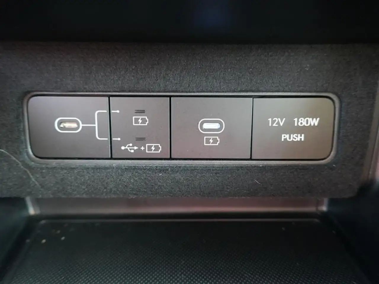 Hyundai SONATA снимка Hyundai SONATA