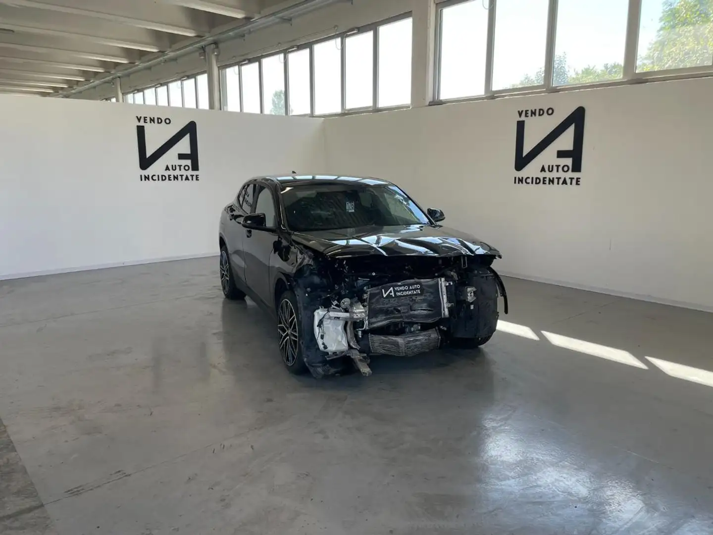 BMW X2 SDRIVE18D 150CV ADVANTAGE CAMBIO AUTOMATICO Nero - 1