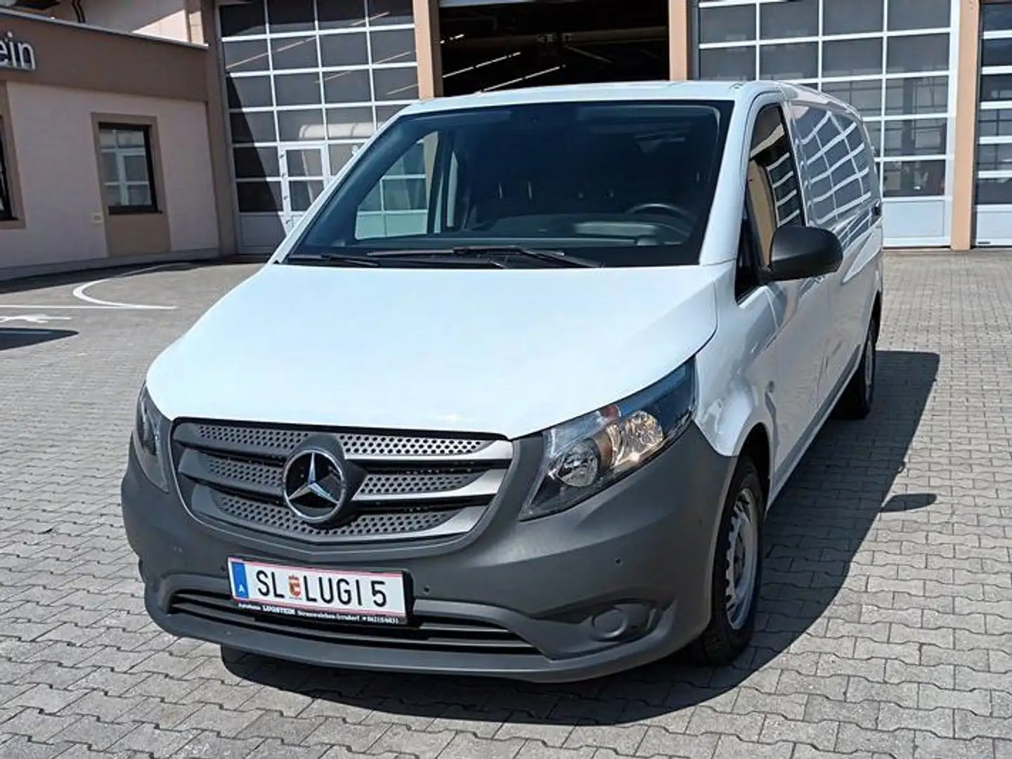 Mercedes-Benz Vito 110/114/116/119 CDI RWD extralang (447.605) Weiß - 2