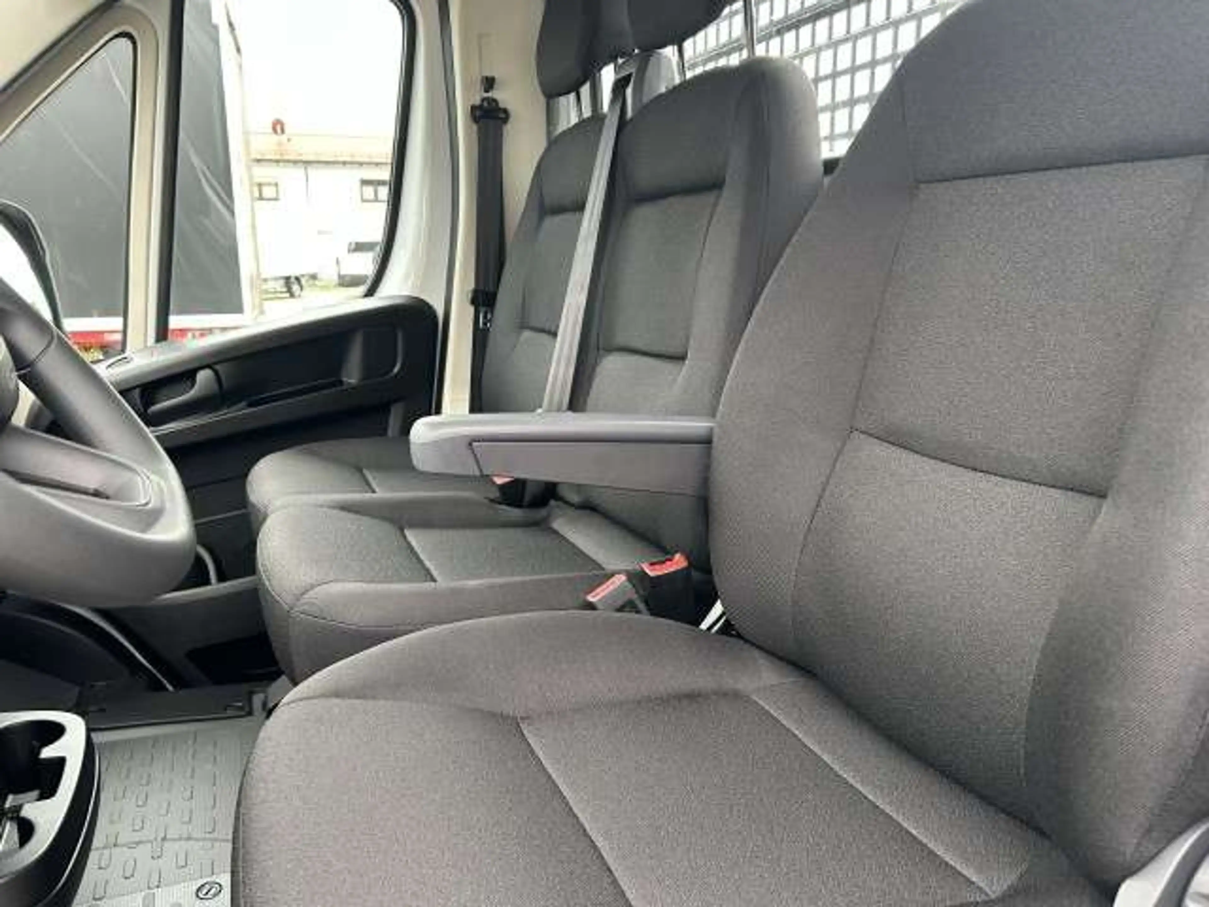 Fiat Ducato PRITSCHE 35 L2 120MT — photo 21