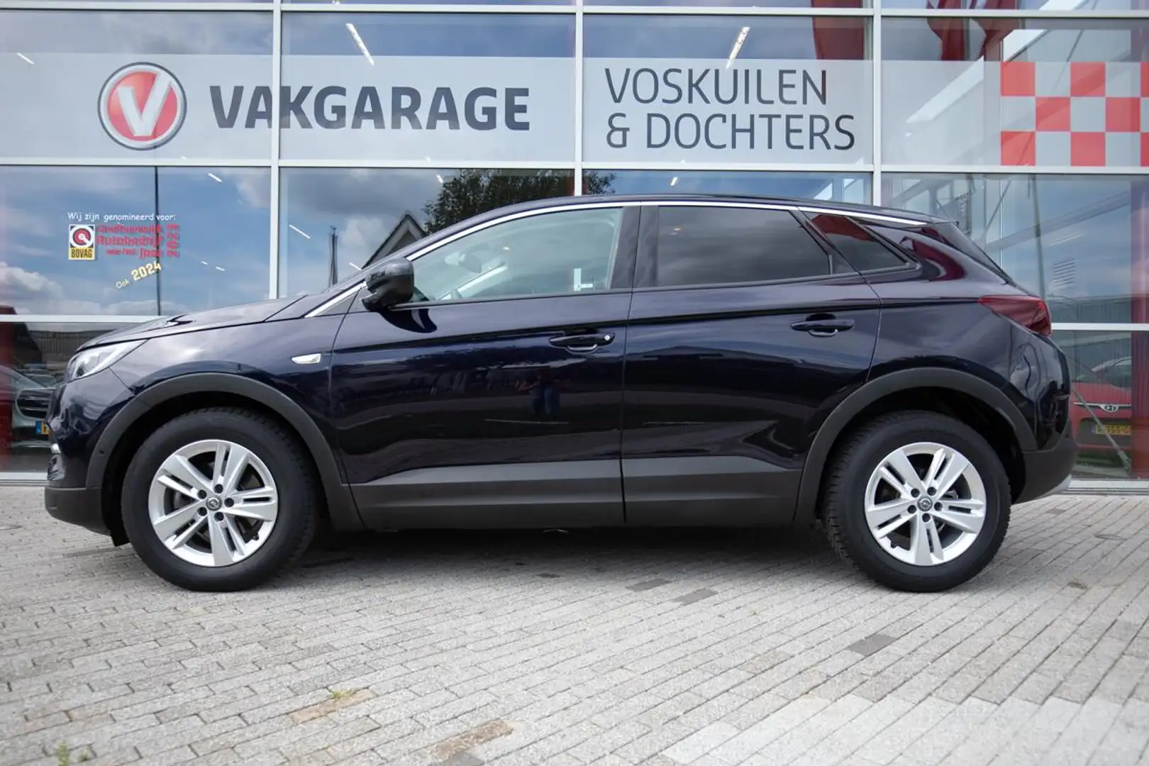 Opel Grandland X 1.2 Turbo | Navigatie | Cruise control | Dodehoeks Blauw - 2