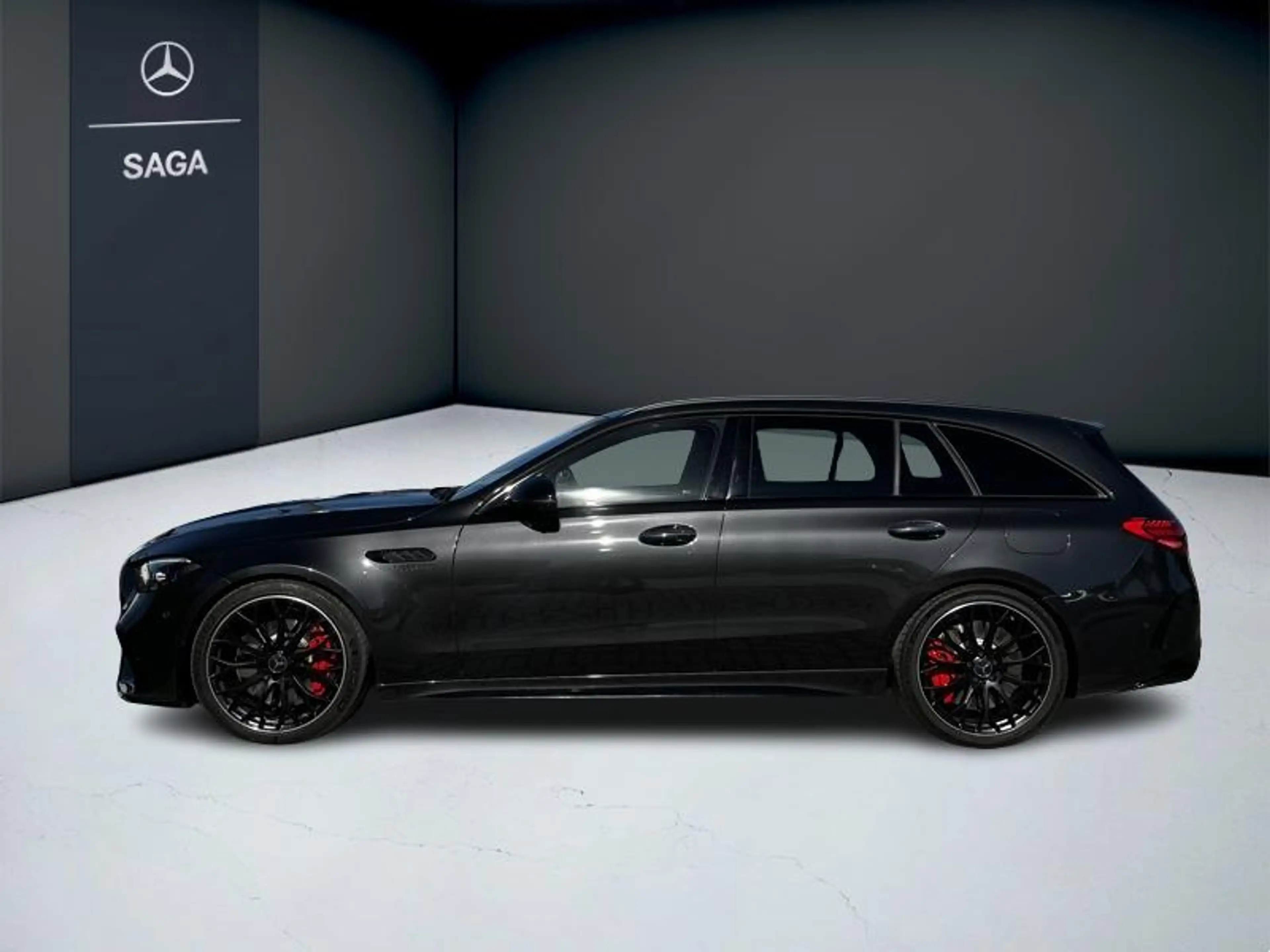 Mercedes-Benz C 63 AMG se Performance Break sièges perf. — photo 5