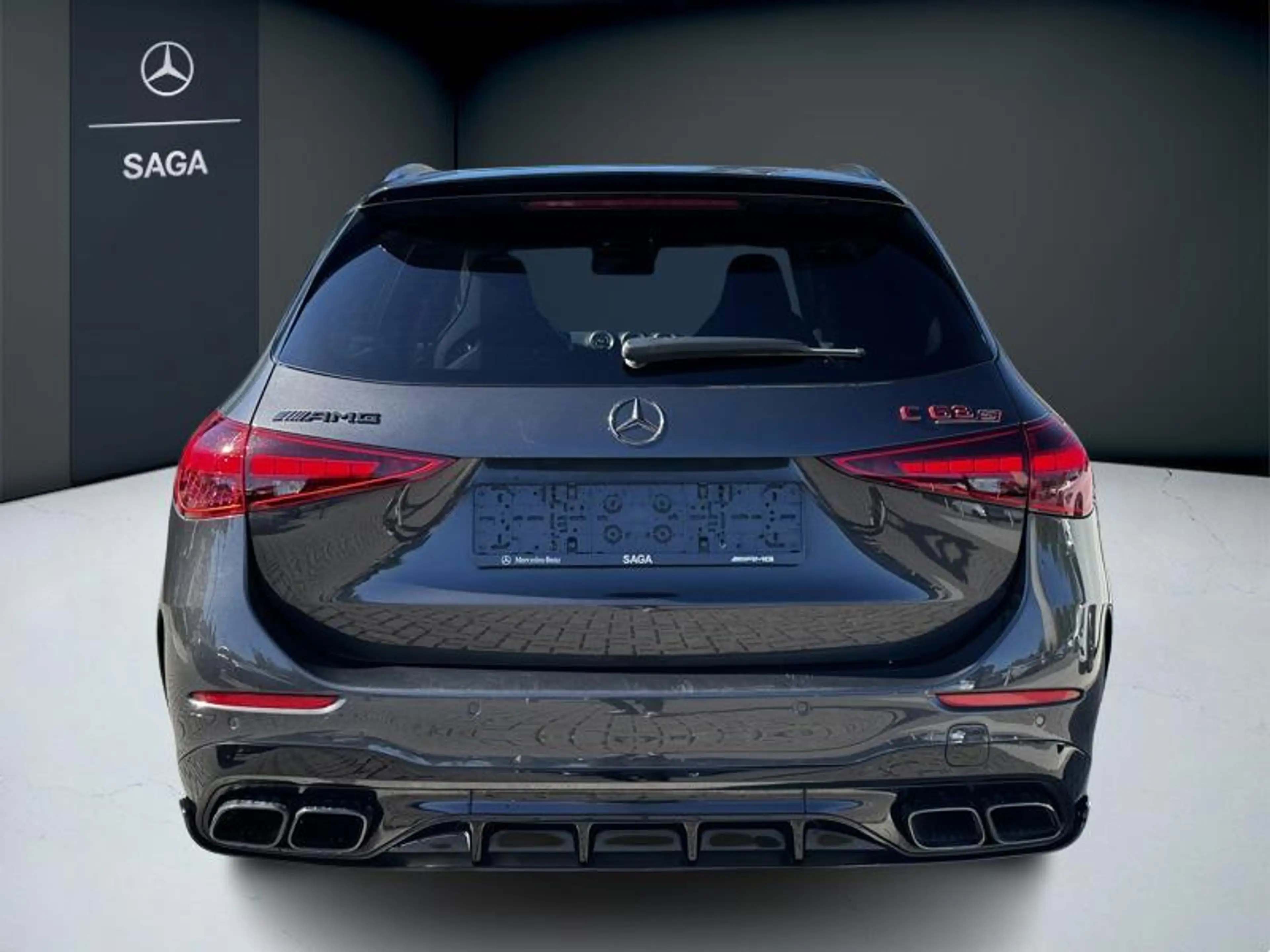 Mercedes-Benz C 63 AMG se Performance Break sièges perf. — photo 7