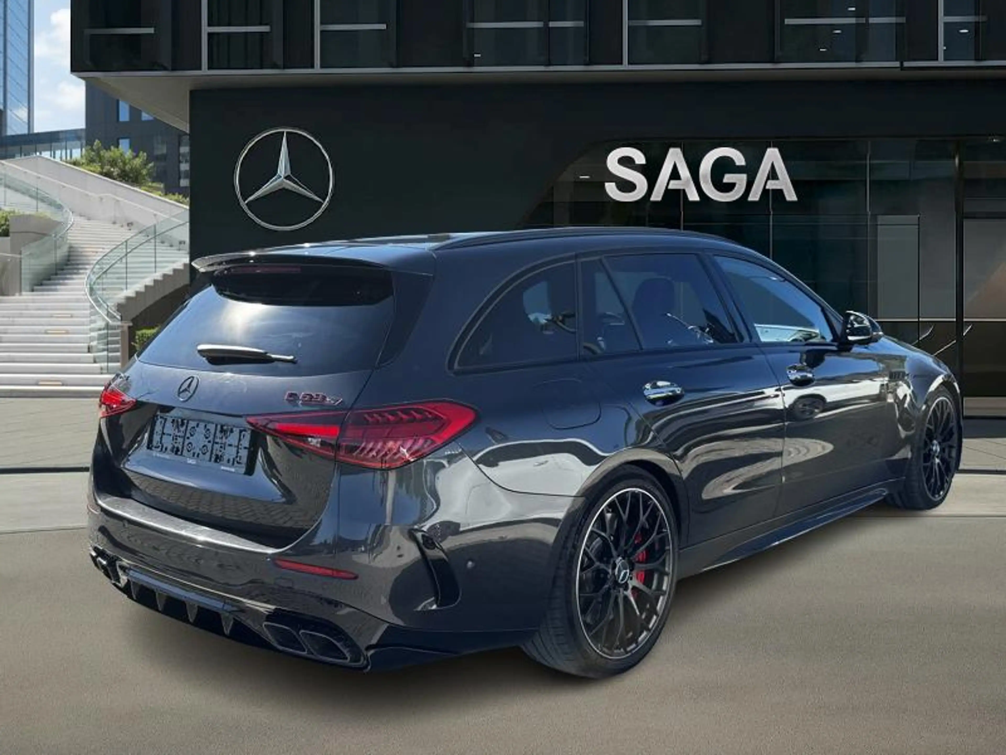 Mercedes-Benz C 63 AMG se Performance Break sièges perf. — photo 2