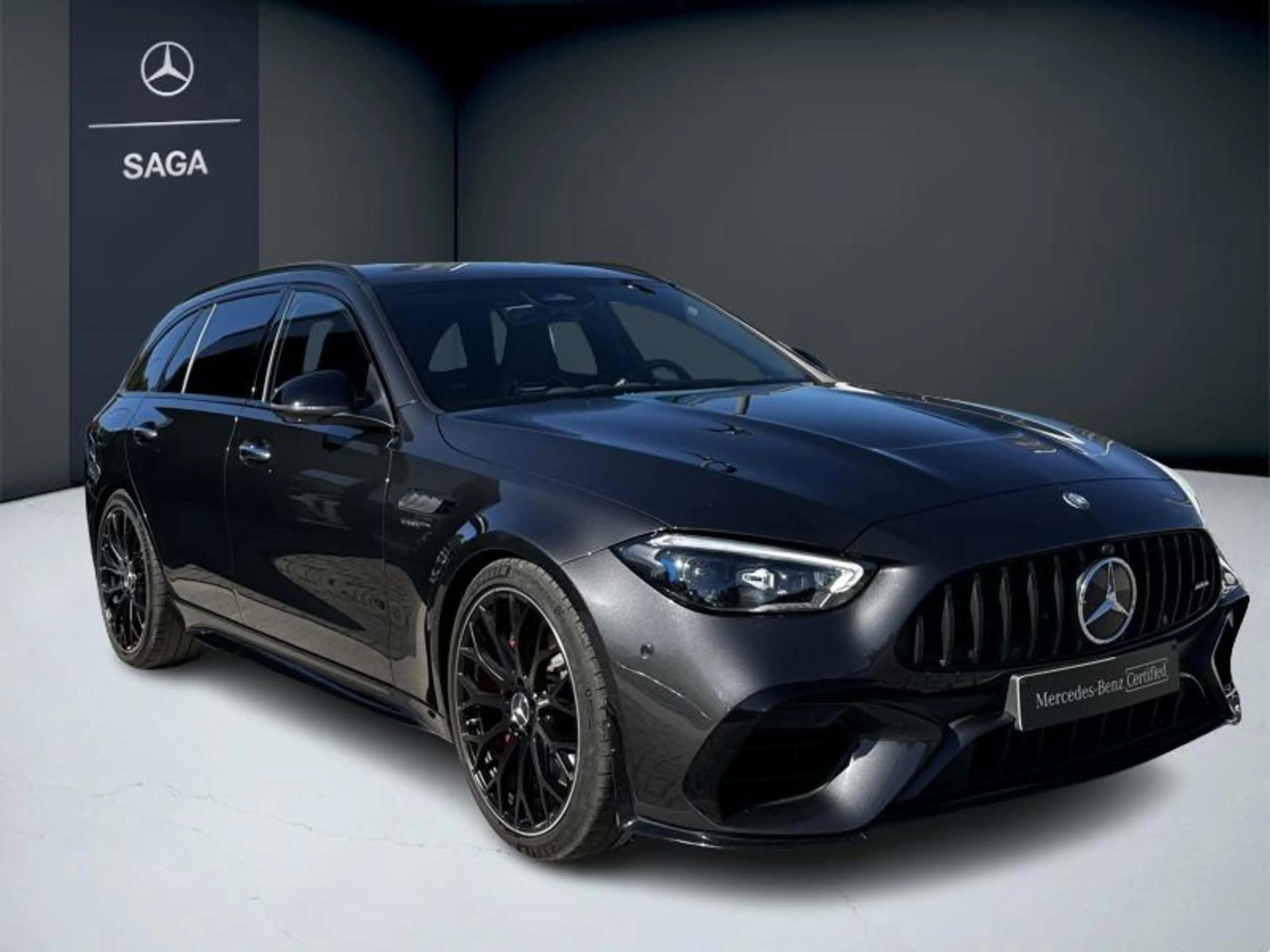 Mercedes-Benz C 63 AMG se Performance Break sièges perf. — photo 4