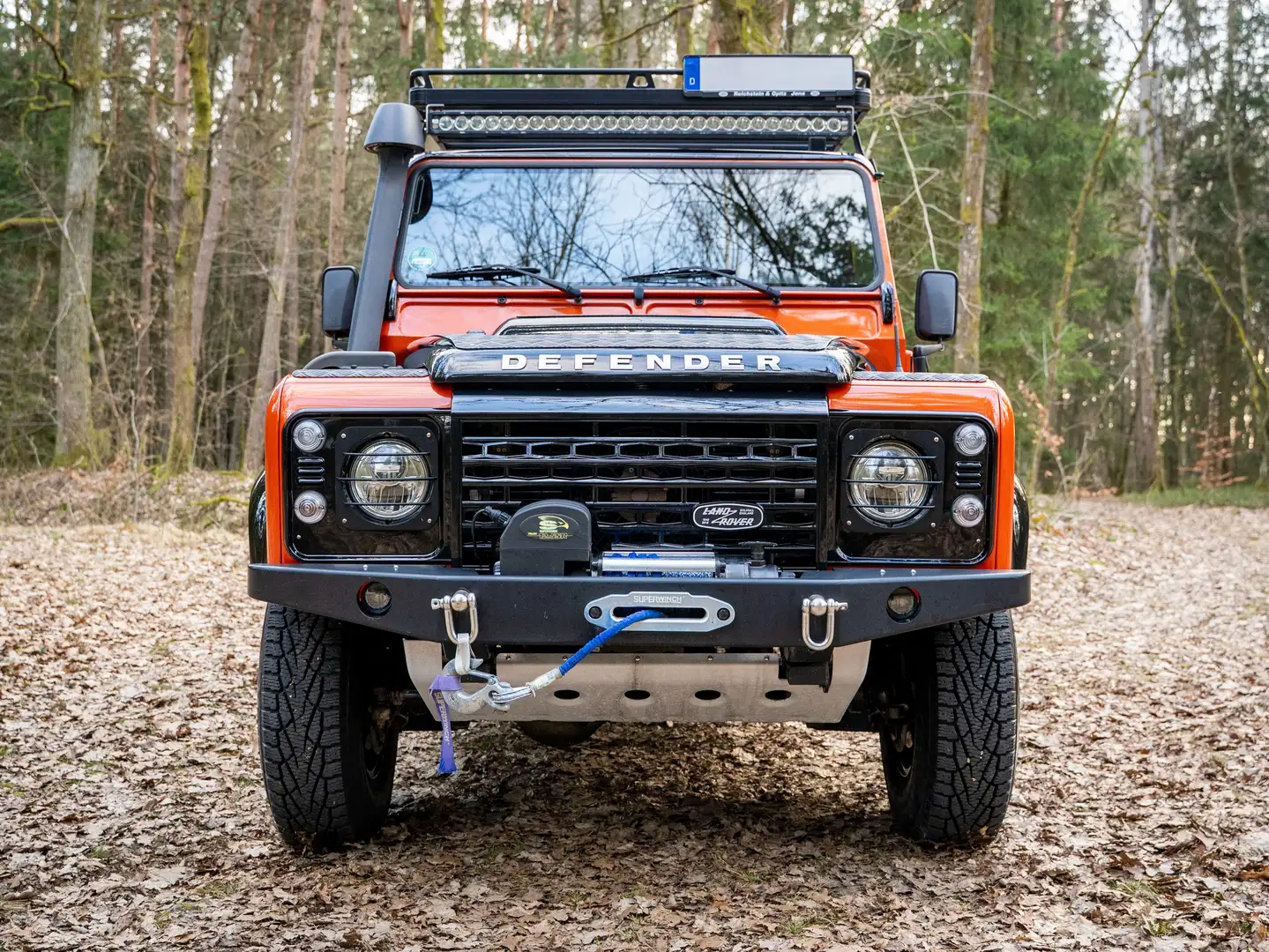 Land Rover Defender Defender 110 DPF Station Wagon Adventure Orange - 2