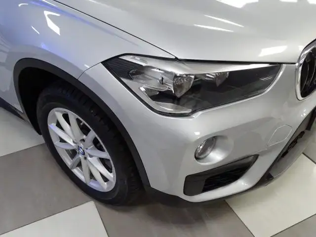 BMW X1 view 10