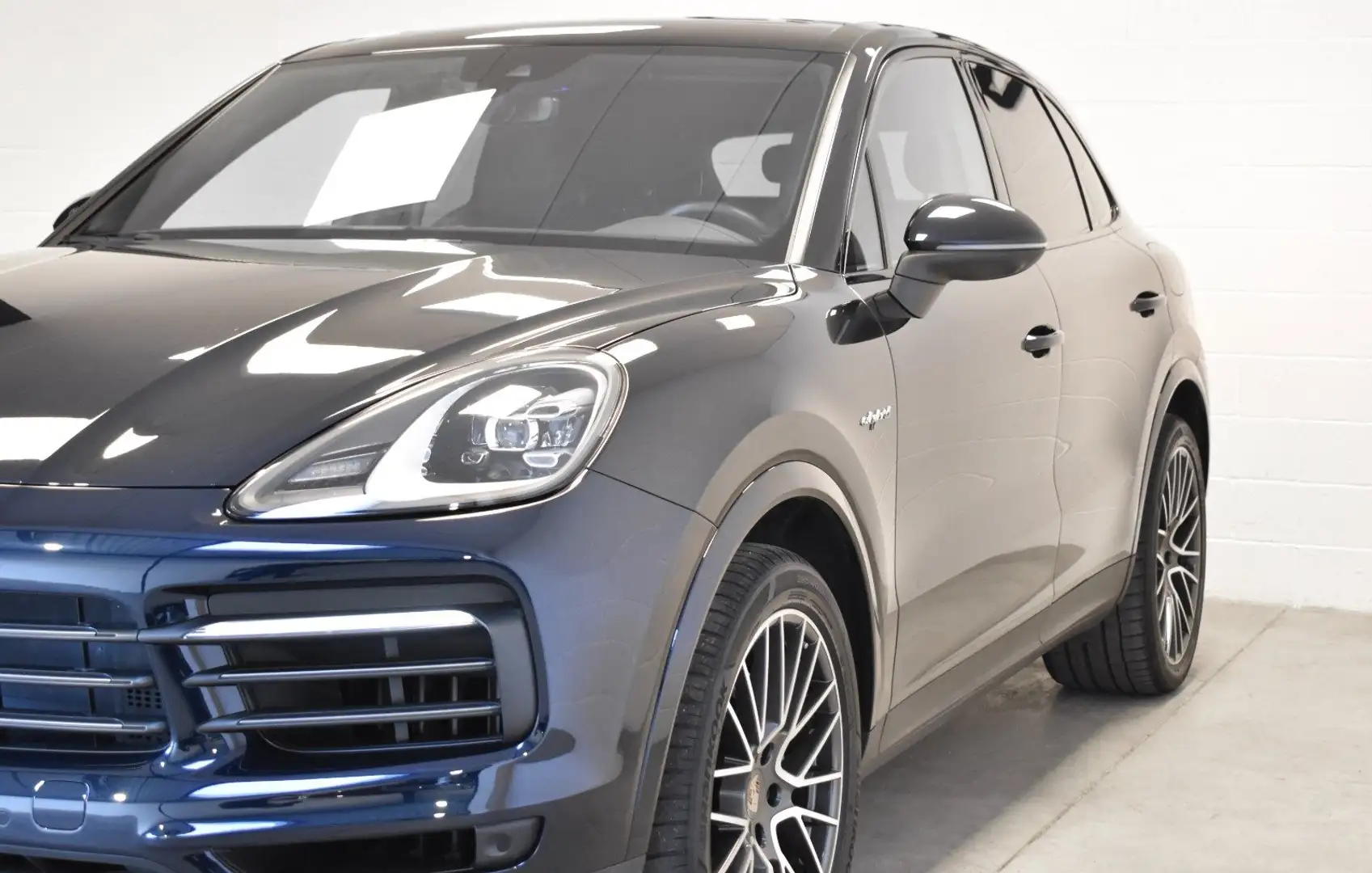 Porsche Cayenne 3.0i E-Hybrid *Edit.Platinum- Prix Net: 66107 htva Mauve - 2