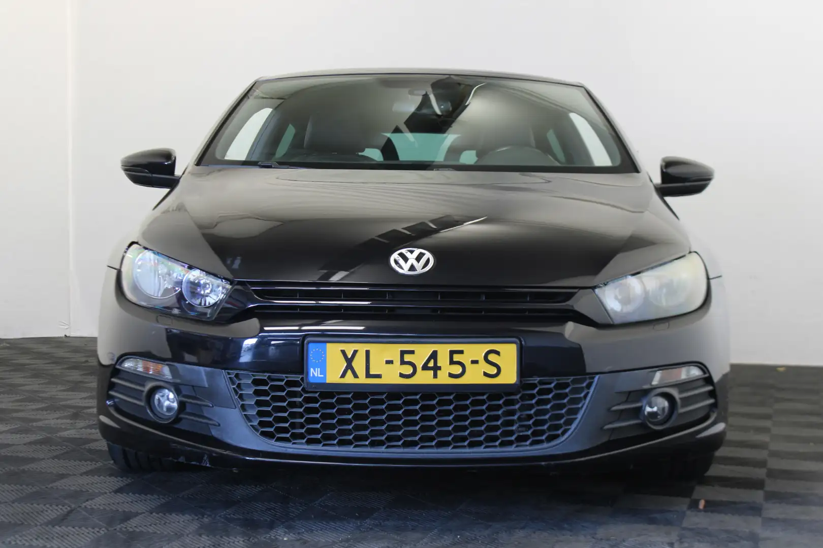 Volkswagen Scirocco 1.4 TSI Zwart - 2