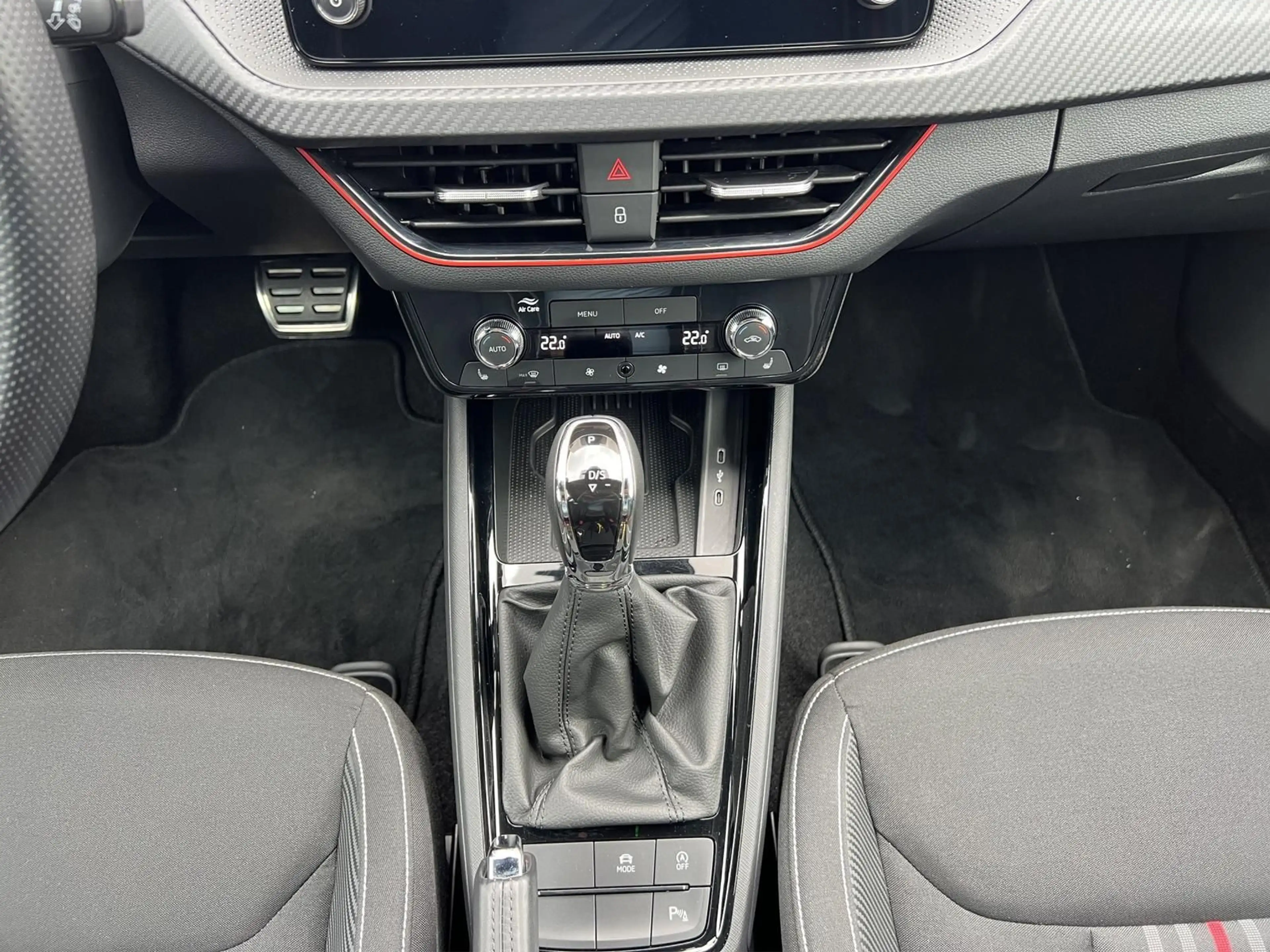 Skoda Scala 1.5 TSI DSG Monte Carlo Kamera LED-S.5JG. — photo 15