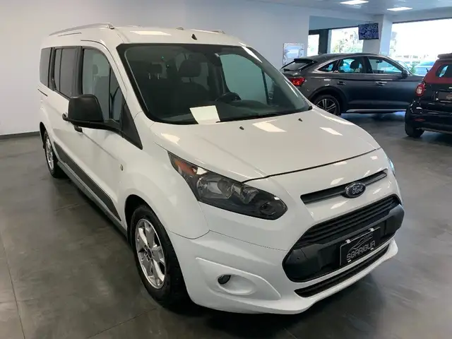 Ford Tourneo Connect 7 POSTI  1.5 TDCi Titanium