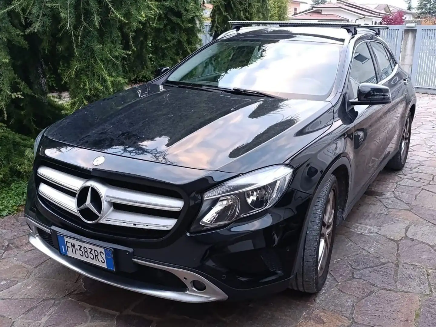 Mercedes-Benz GLA 220 GLA 220 d Business 4matic auto Nero - 1