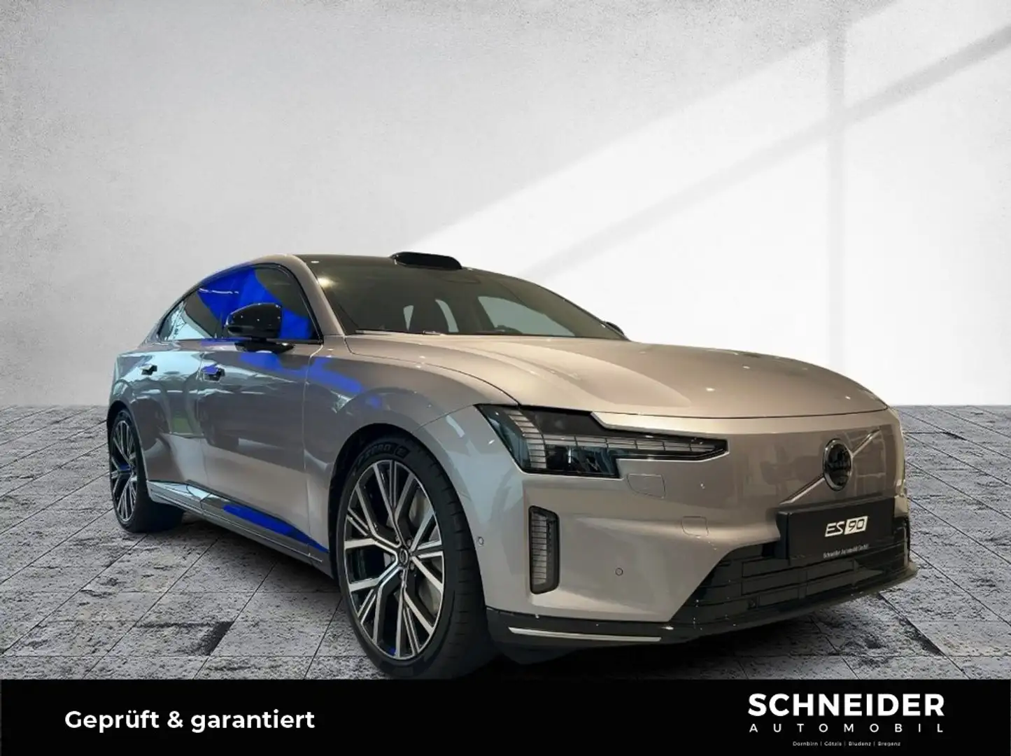 Volvo ES90 Ultra, Single Motor Extended Range, Vollelektrisch Silber - 1