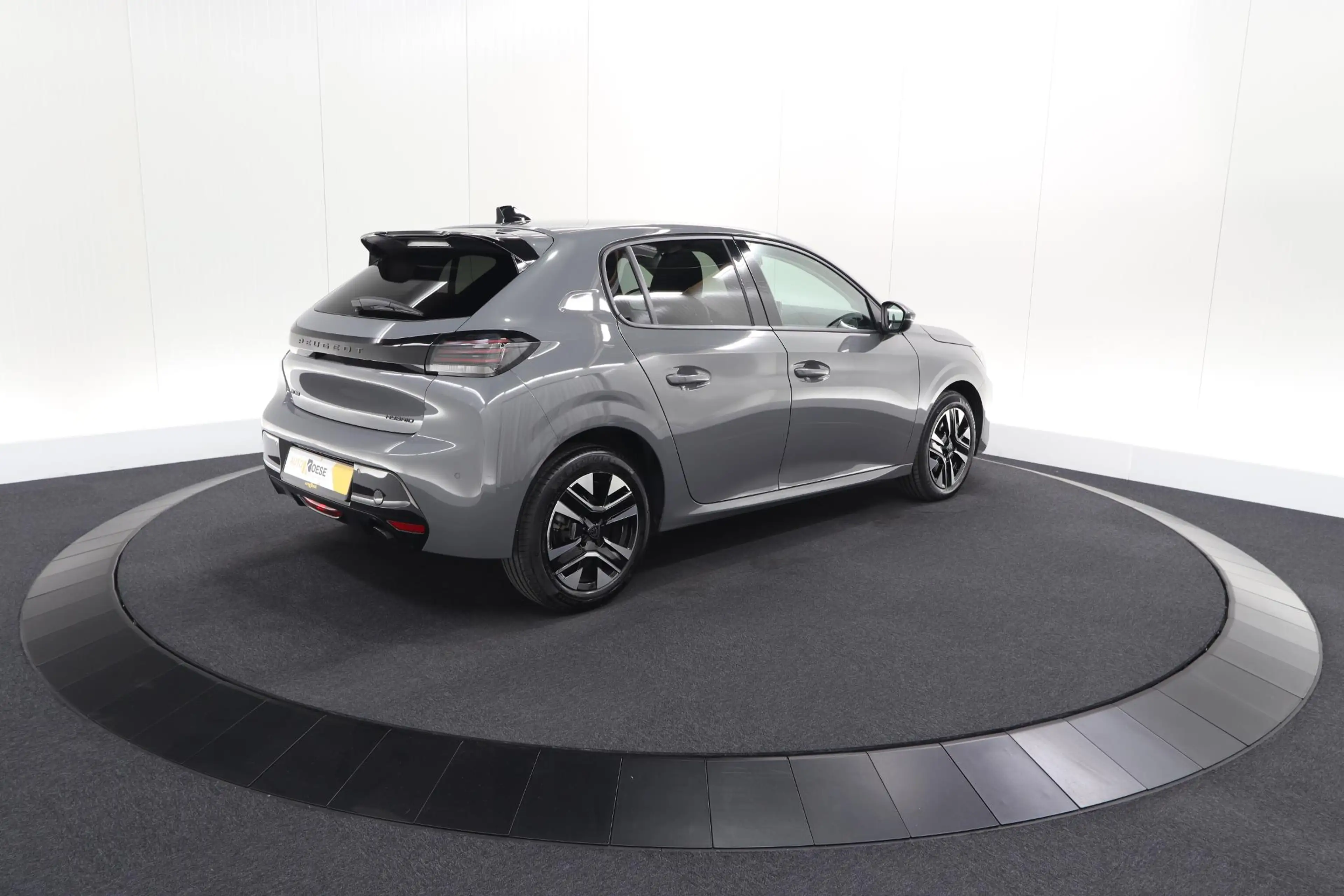 Peugeot 208 1.2 Hybrid 110 e-DCS6 Allure | Apple Carplay | Par — photo 9