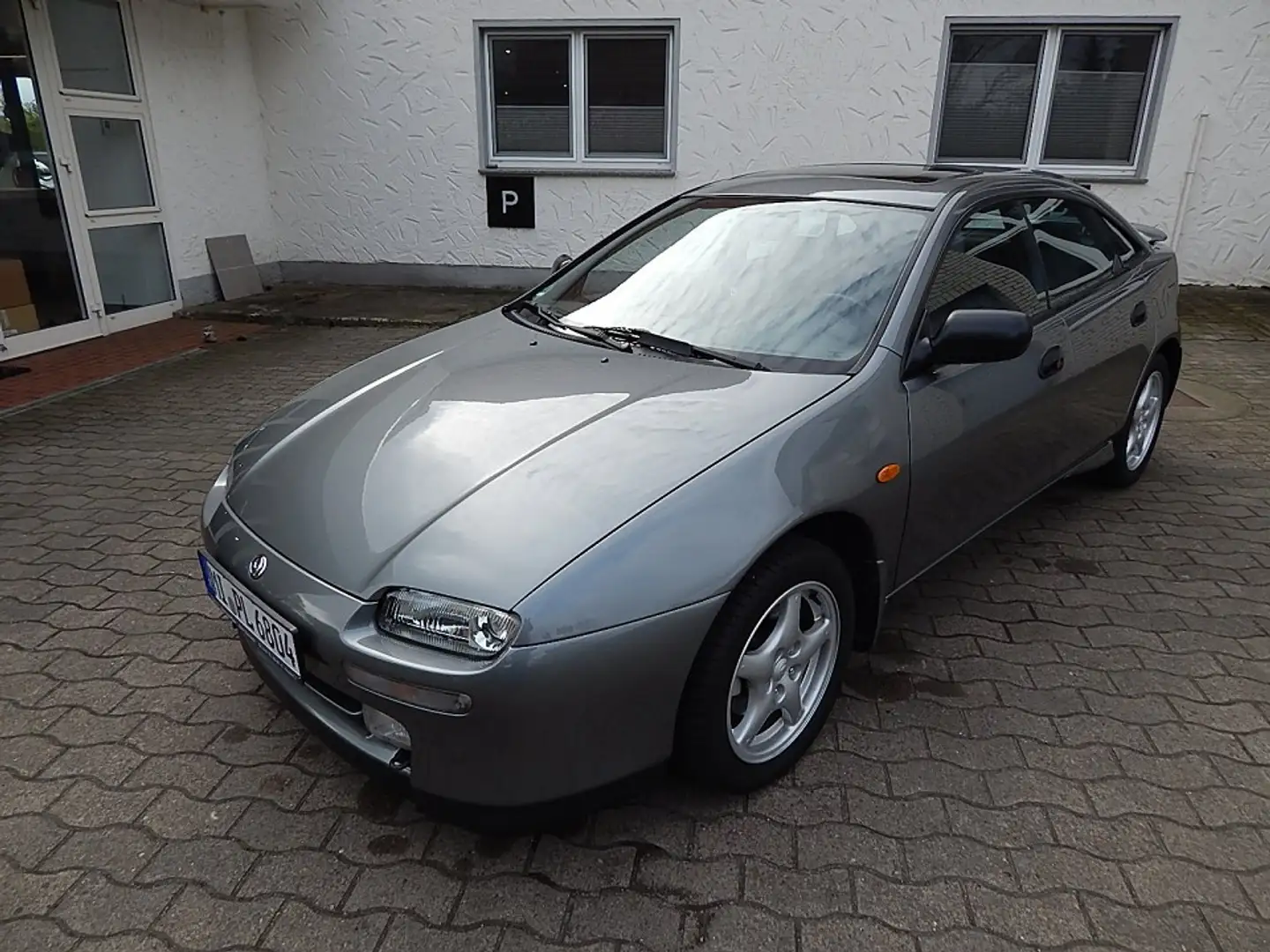 Mazda 323 F 2.0 V6 Oldtimer *Top Zustand*Im Kundenauftrag* Gri - 2