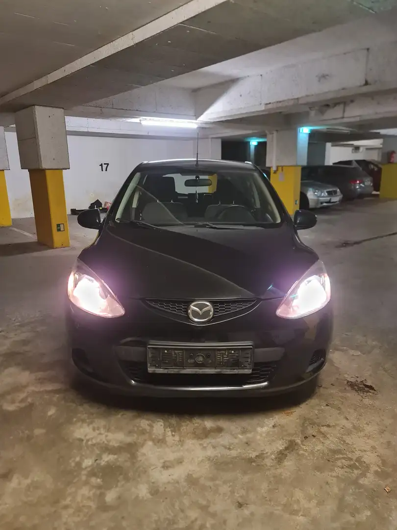 Mazda 2 1,3i CE Pro - 1