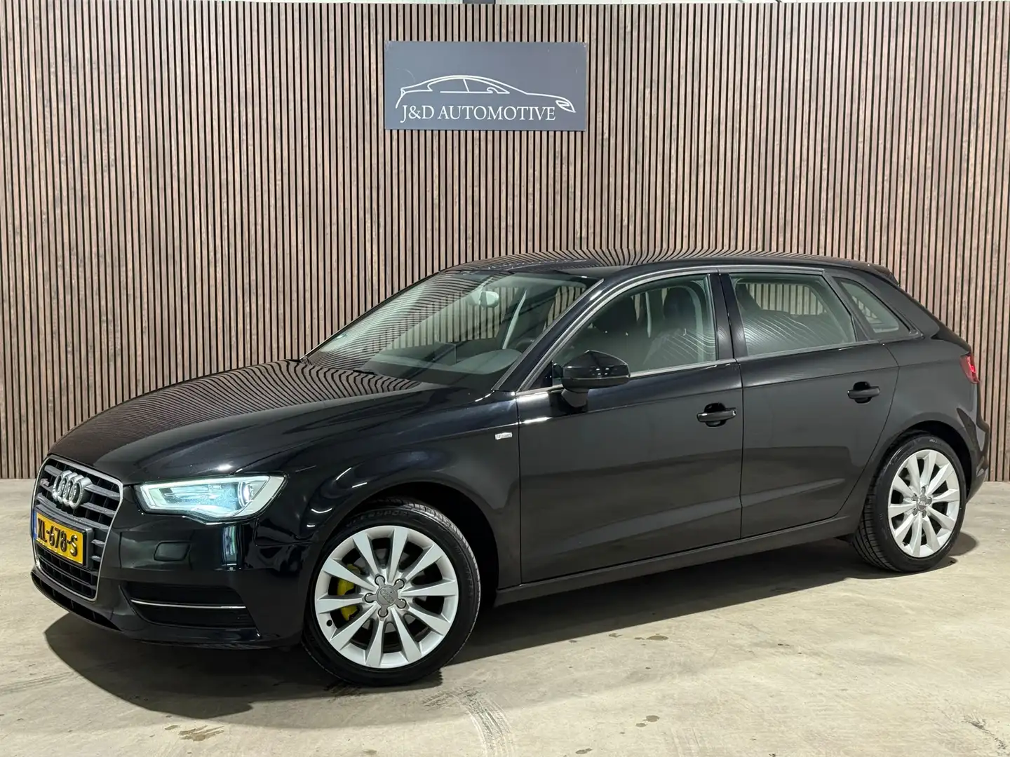 Audi A3 Sportback 1.4 TFSI Ambition Pro Line S 2014 LED CL Zwart - 1