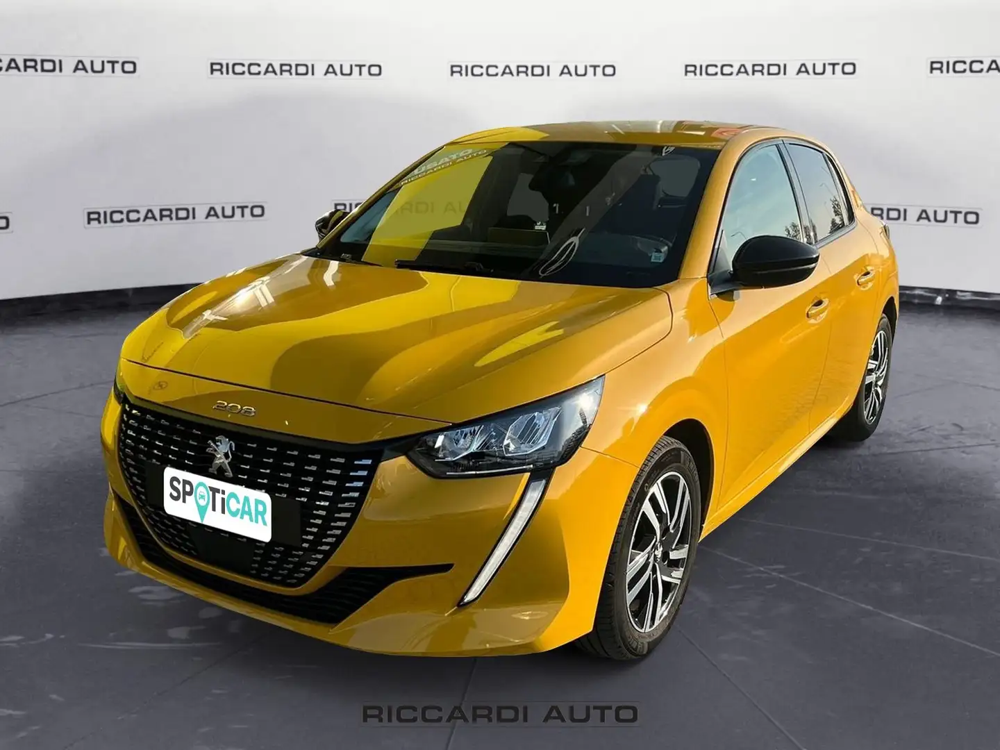 Peugeot 208 2ª serie PureTech 75 Stop&Start 5 porte Allure Jaune - 1