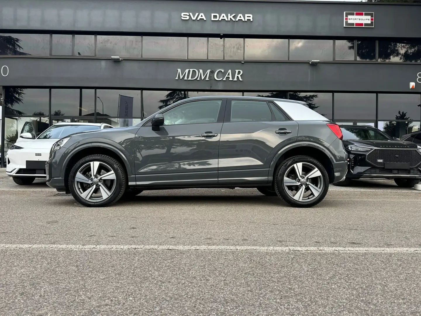 Audi Q2 35 2.0 tdi quattro 150cv s-tronic Grigio - 2