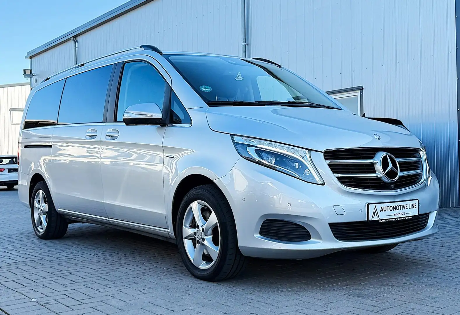Mercedes-Benz V 250 D LANG 4MATIC/2xSCHIEBT. ELE./LEDER/7SITZE Silber - 1