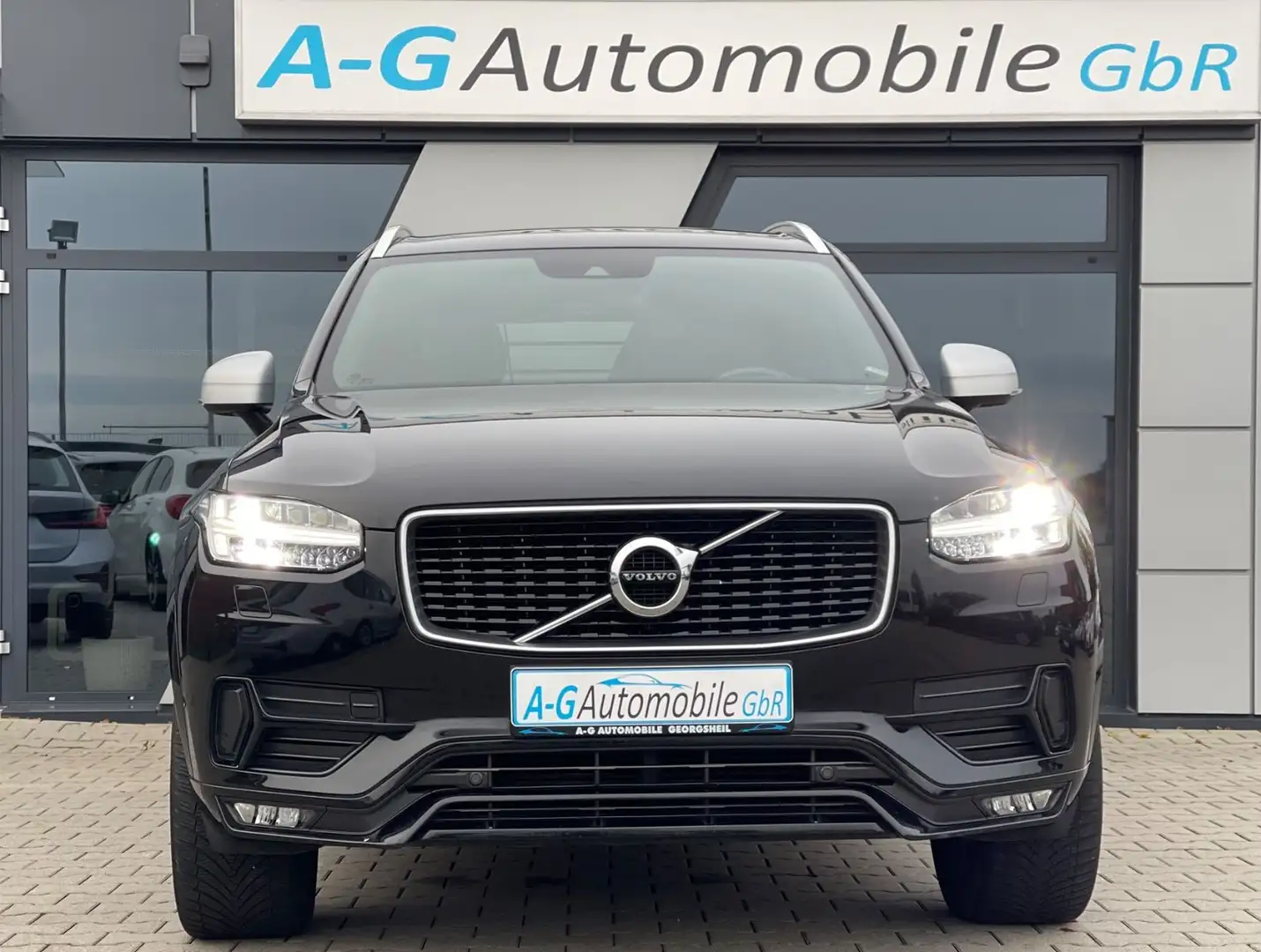 Volvo XC90 R Design D5 AWD Business-Paket Kamera 20" Schwarz - 2