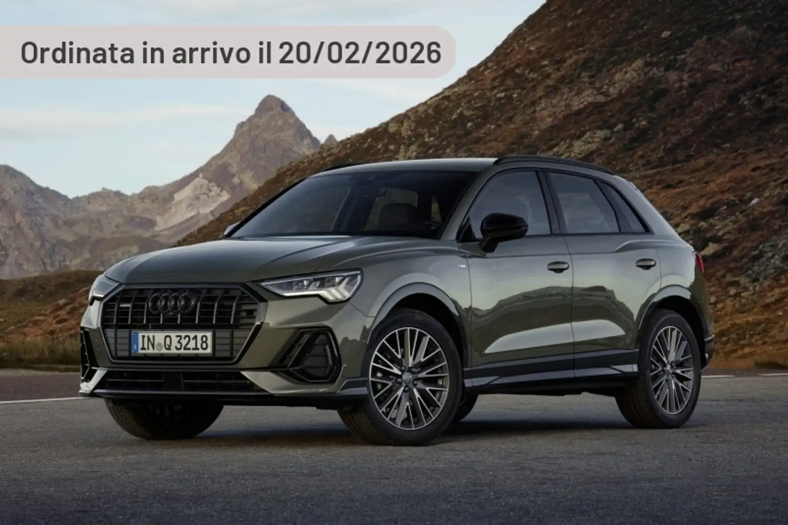 Audi Q3 40 TFSI quattro S tronic S line Edition Argento - 2