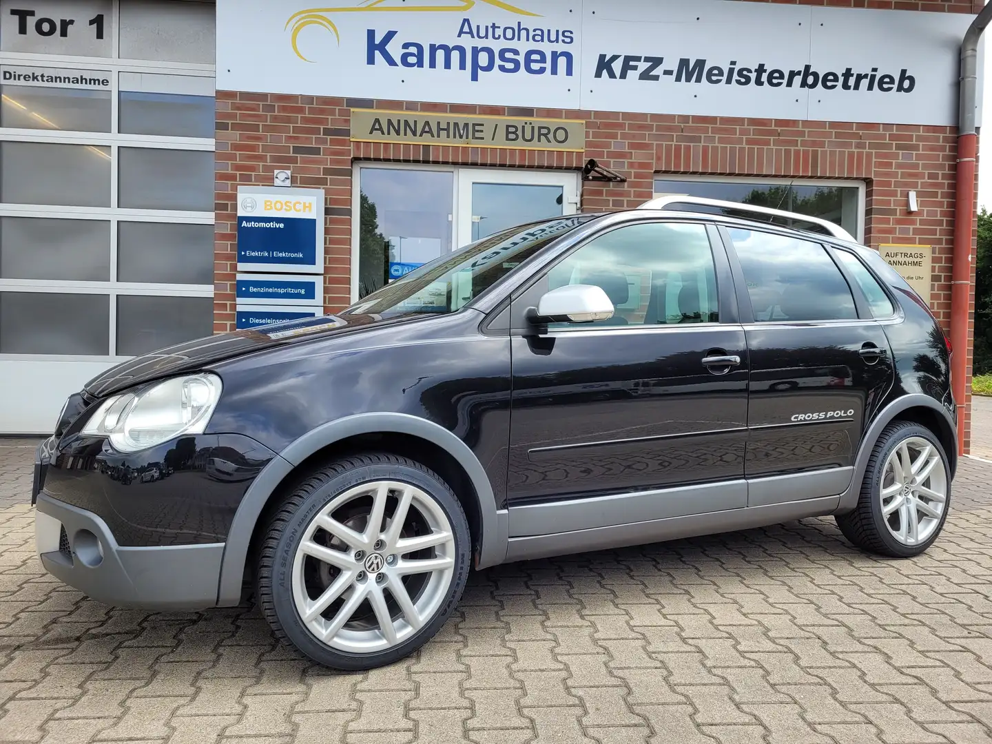 Volkswagen Polo 1.4 CrossPolo 1. Hand KLIMA Schwarz - 1