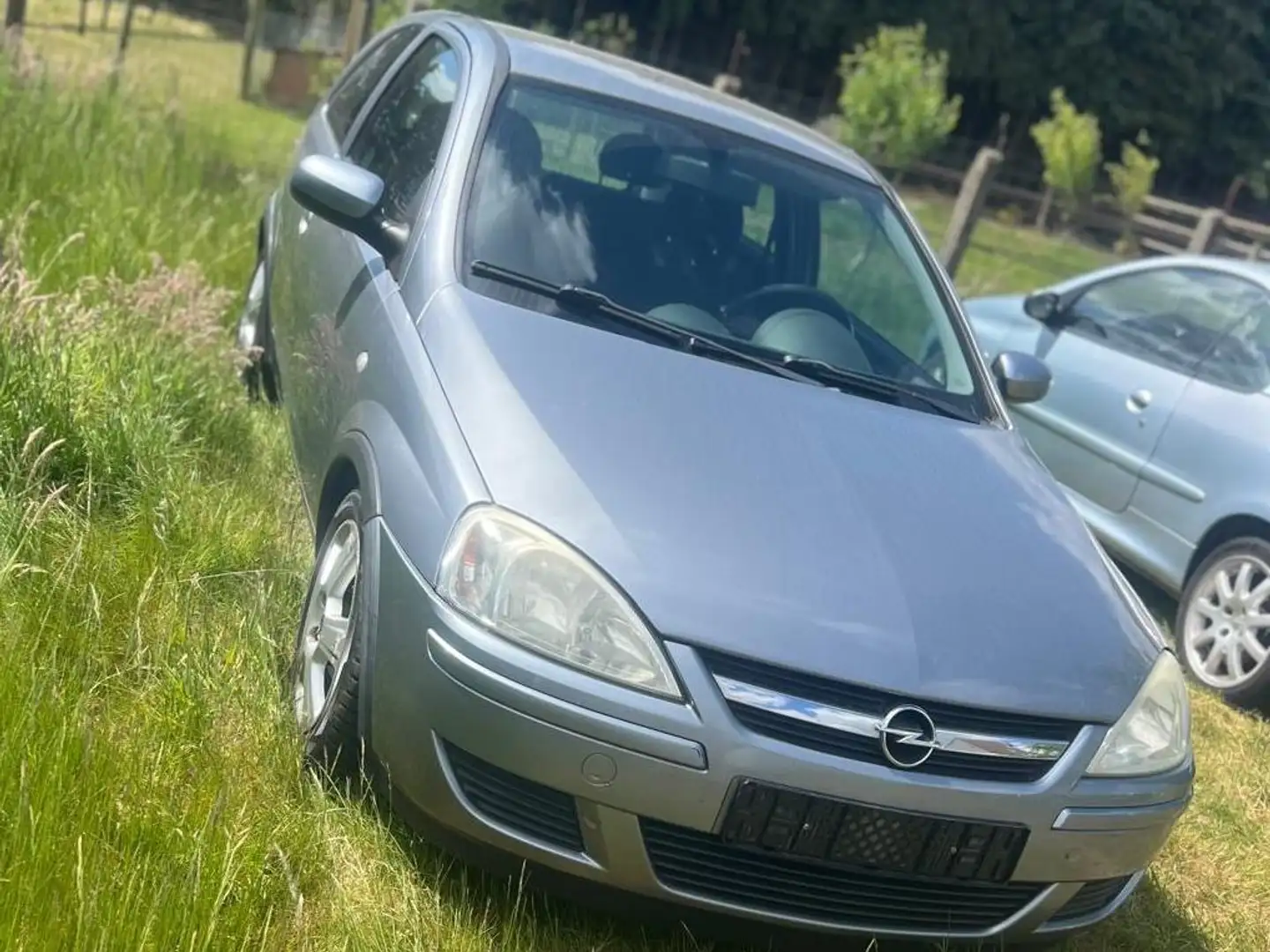 Opel Corsa 1.2i XE 16v Fun Easytronic (Fleet) Gris - 2