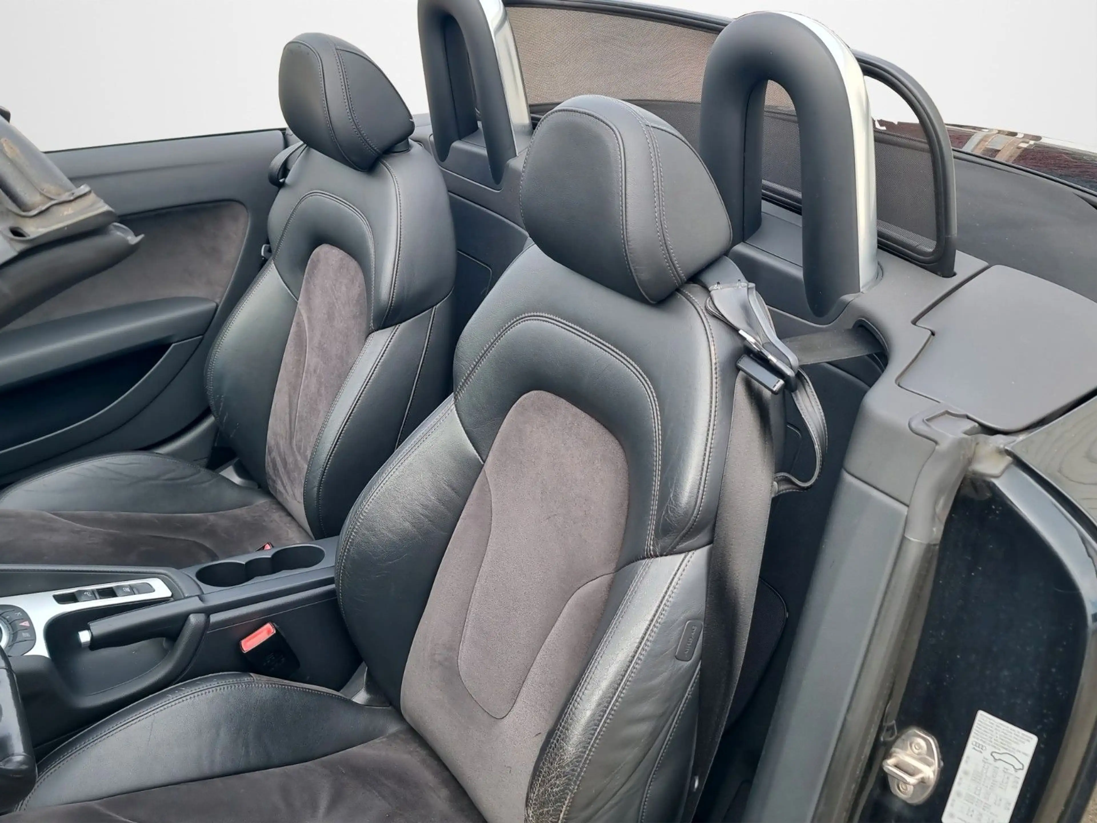 Audi TT 1.8 TFSI Roadster Leder, Xenon, CarPlay, SHZ — photo 12