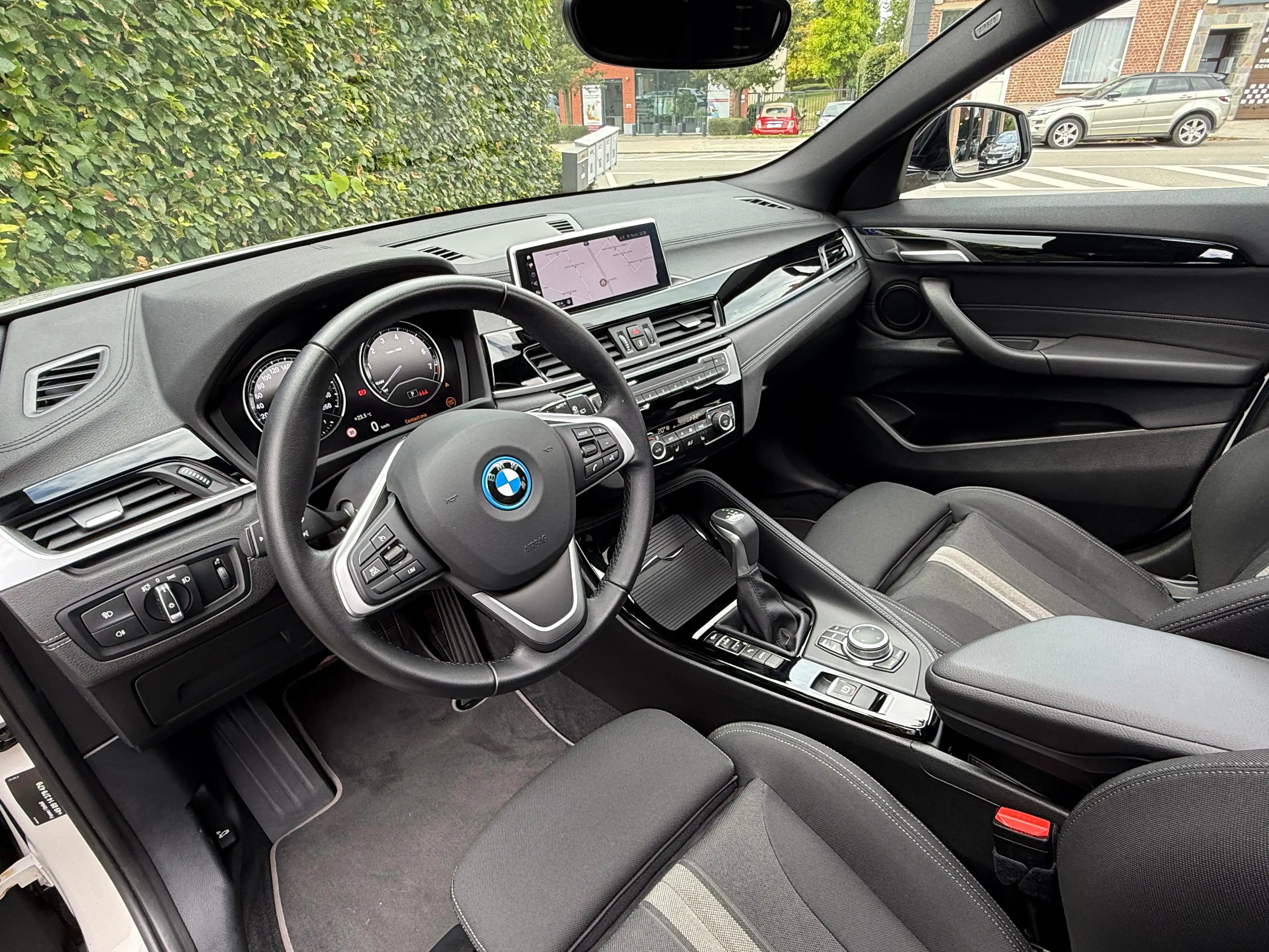 BMW X2 PHEV 1.5iA xDrive25e I Pano I LED I Navi Pro I Cam I Ambi — photo 13