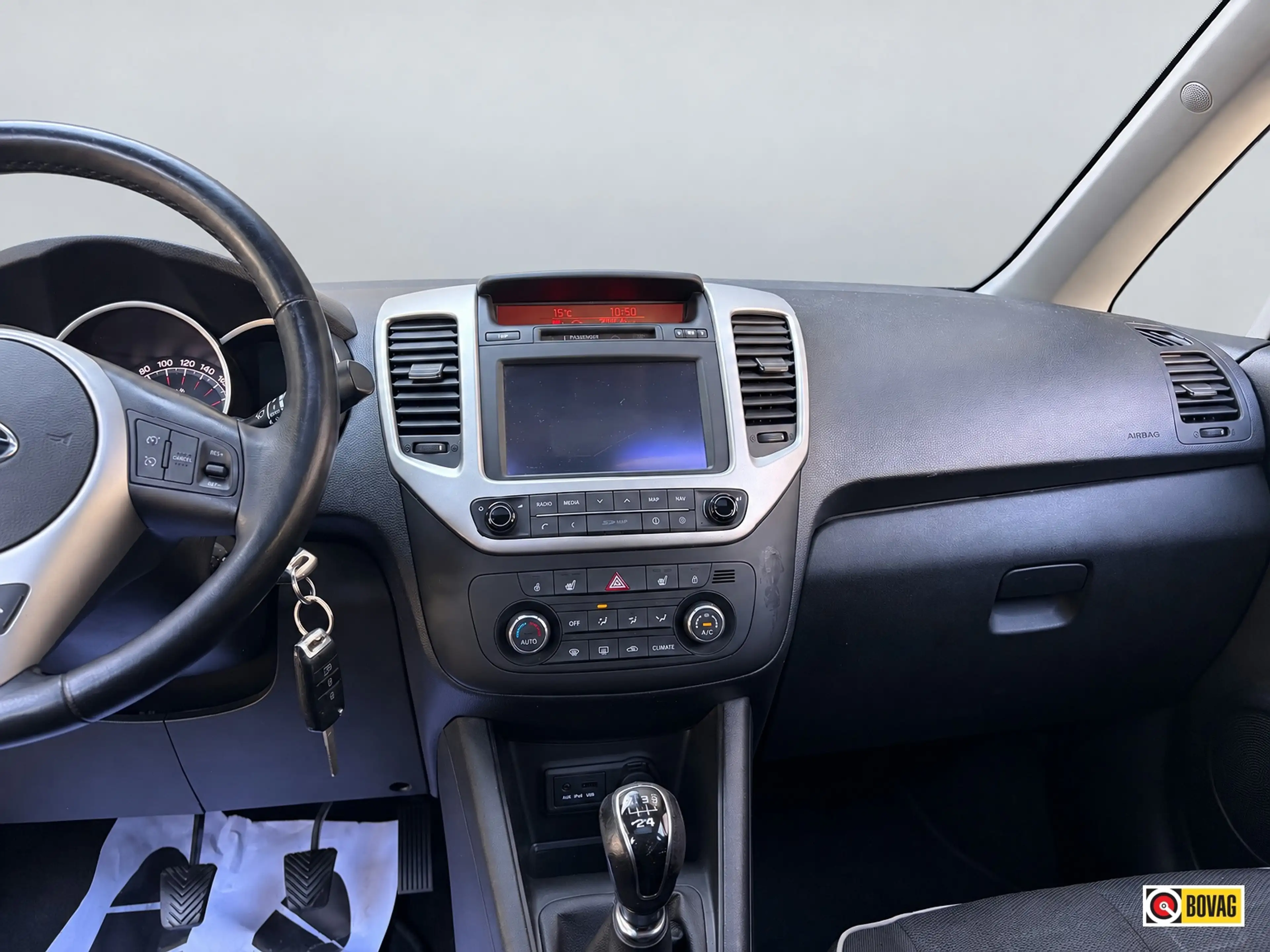 Kia Venga 1.4 CVVT ExecutiveLine PANORAMADAK STOELVERWARMING — photo 24