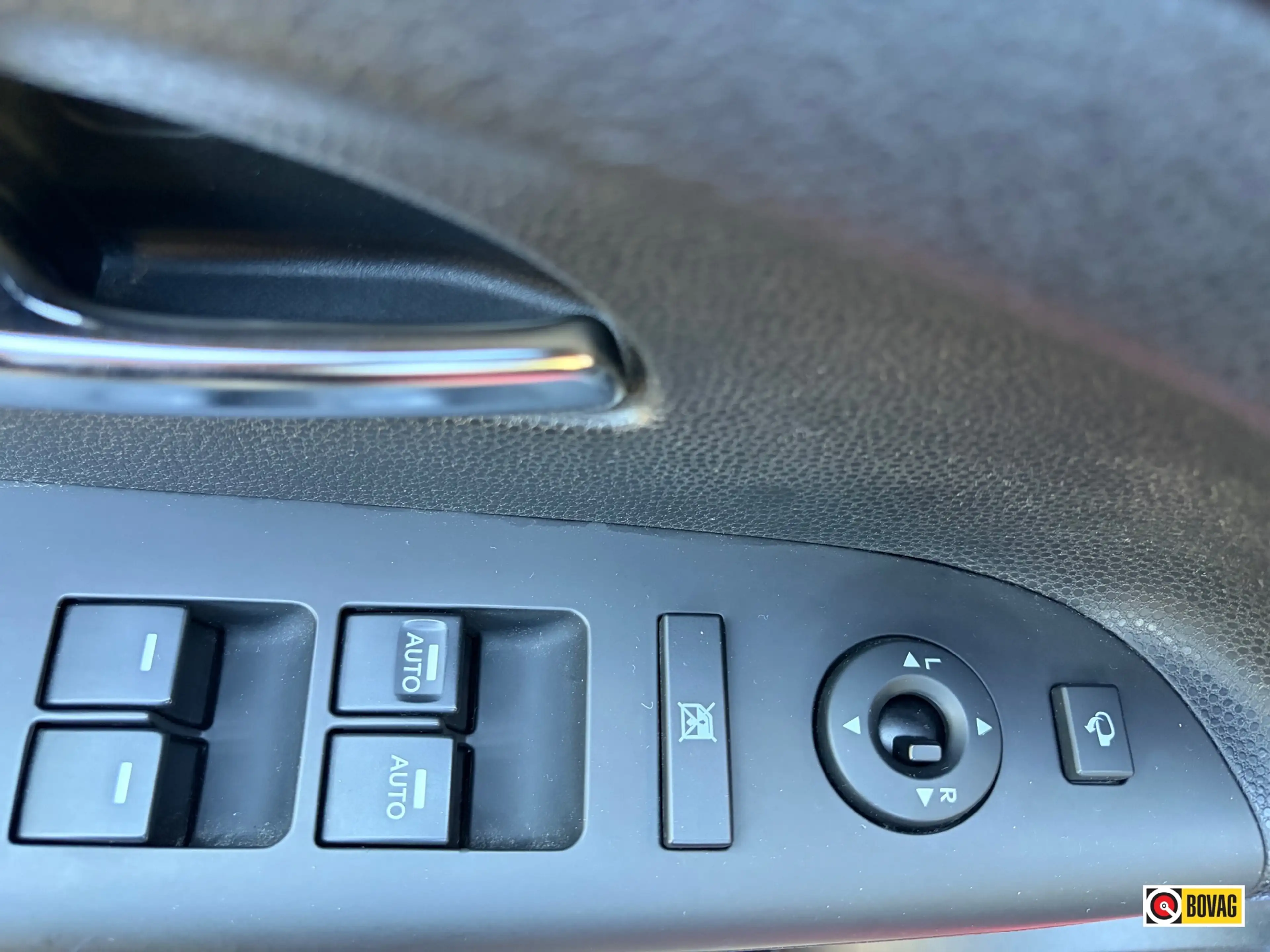 Kia Venga 1.4 CVVT ExecutiveLine PANORAMADAK STOELVERWARMING — photo 17