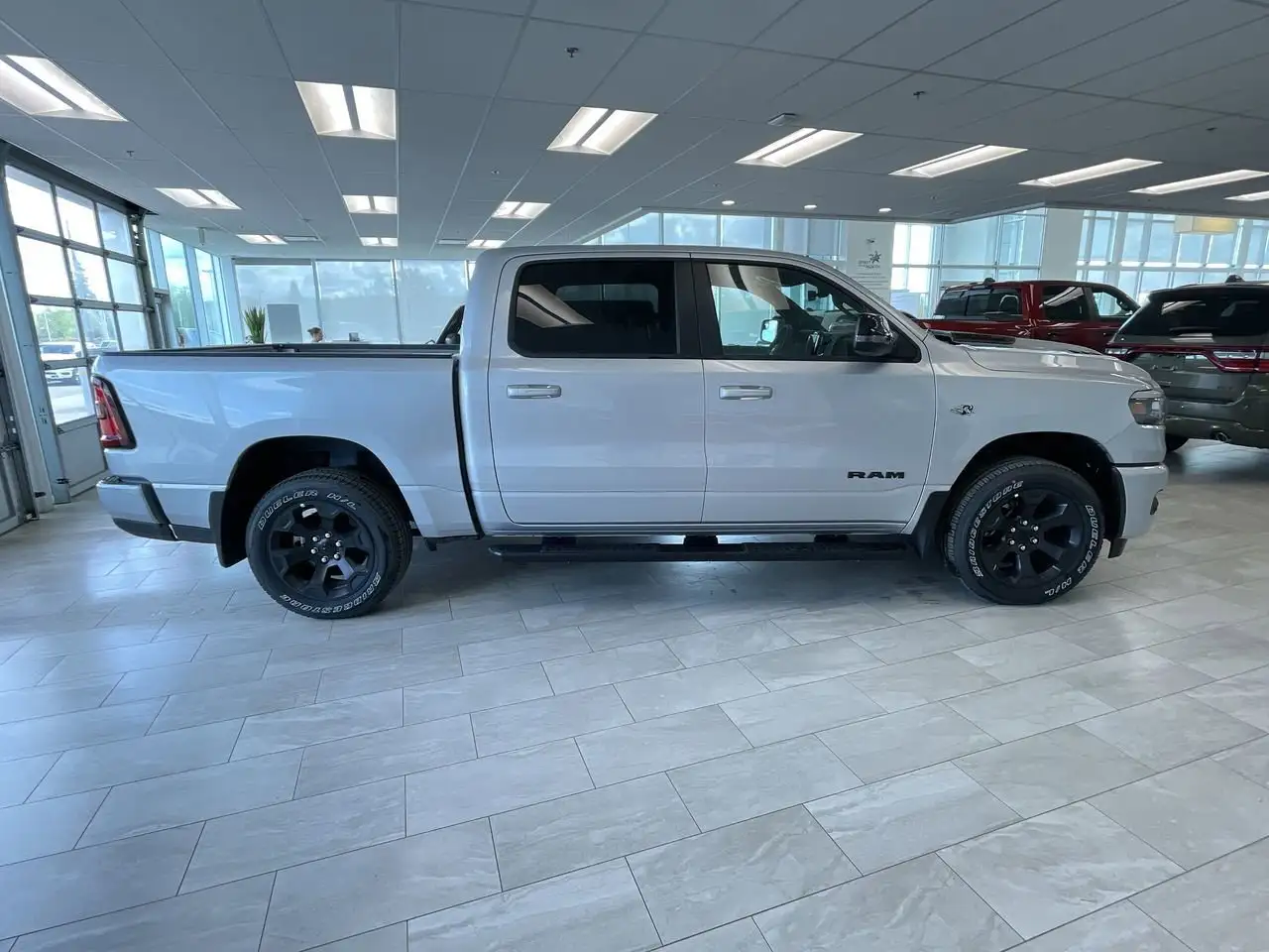 RAM 1500 снимка RAM 1500