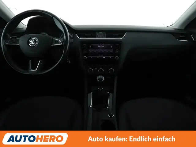 Skoda Octavia view 12