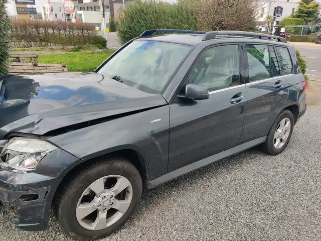 Mercedes-Benz GLK 220 GLK 220 CDI 4MATIC *MARCHAND / EXPORT * ACCIDENTEE * ROULE ET DEMARRE *