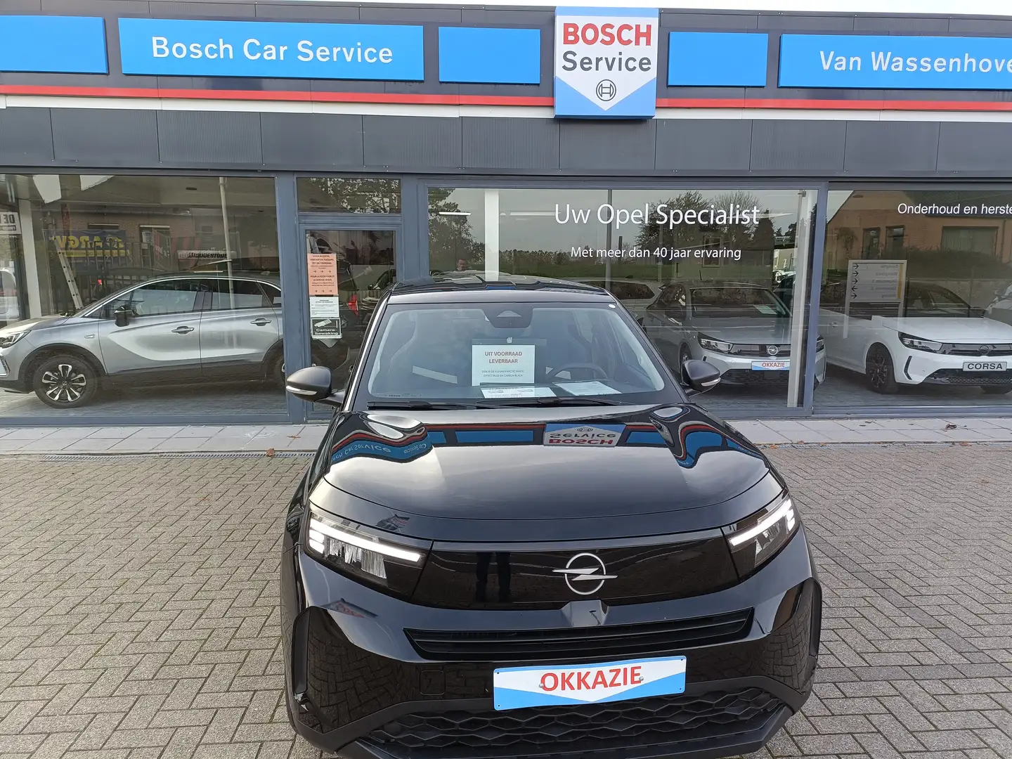 Opel Frontera Frontera 1.2 Hybr 110pk Edition DEMO **OVERNAME** Zwart - 2