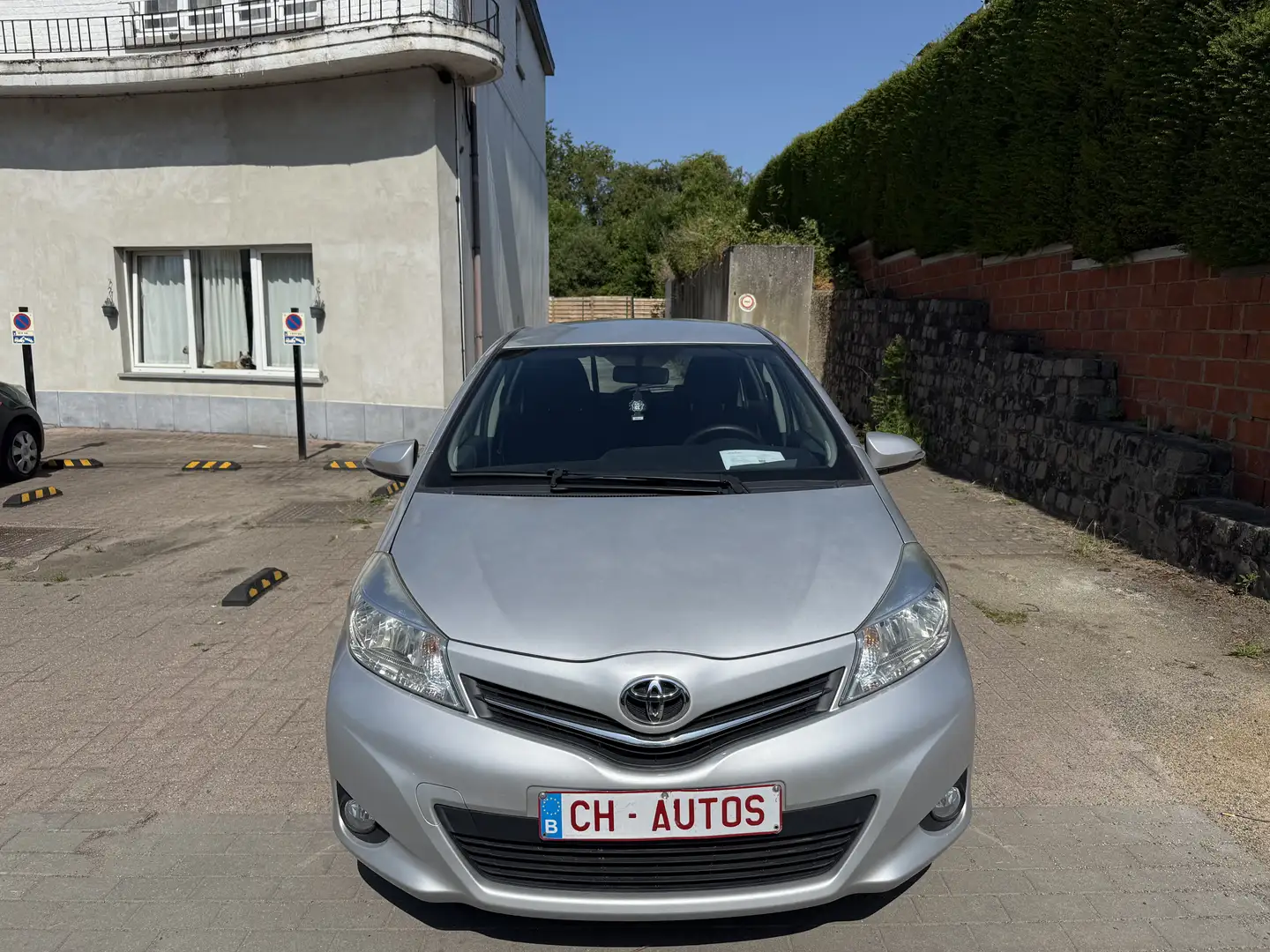 Toyota Yaris 1.0i - CLIMATISEE - PRETE A IMMATRICULER -GARANTIE - 2