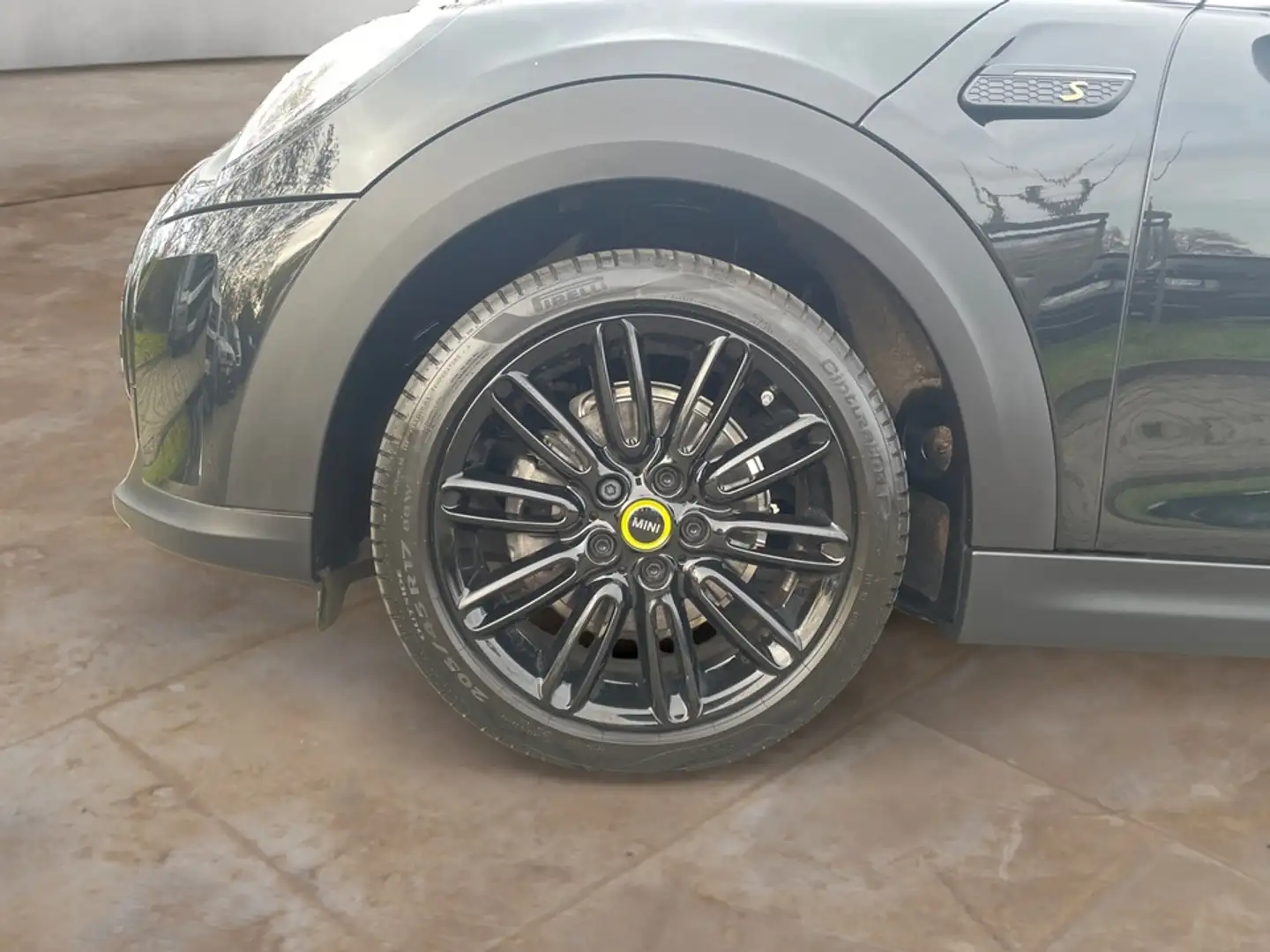 MINI Cooper SE Classic Trim + GARANTIE-bis-08.2028 Negro - 2