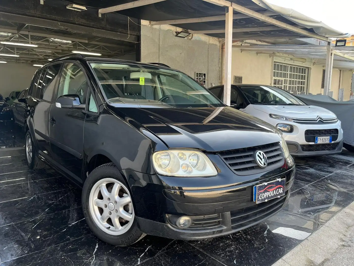Volkswagen Touran 2.0 Highline ecofuel Nero - 1