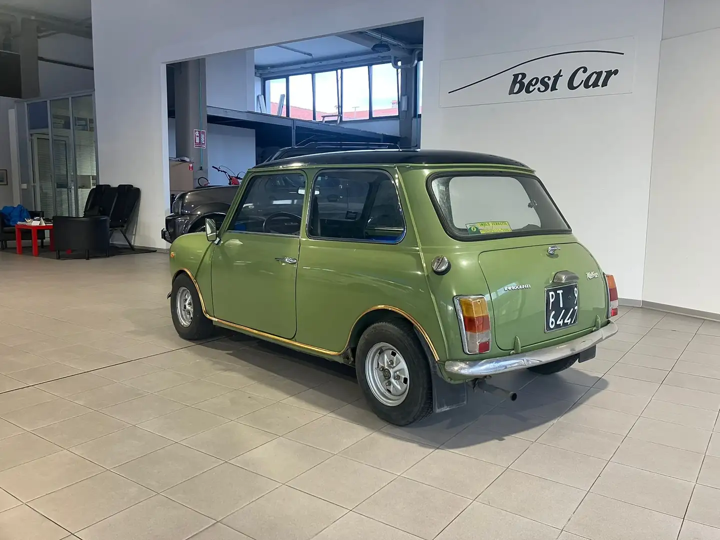 Innocenti Mini 1000 Cooper MK3 " vetrone" Groen - 2