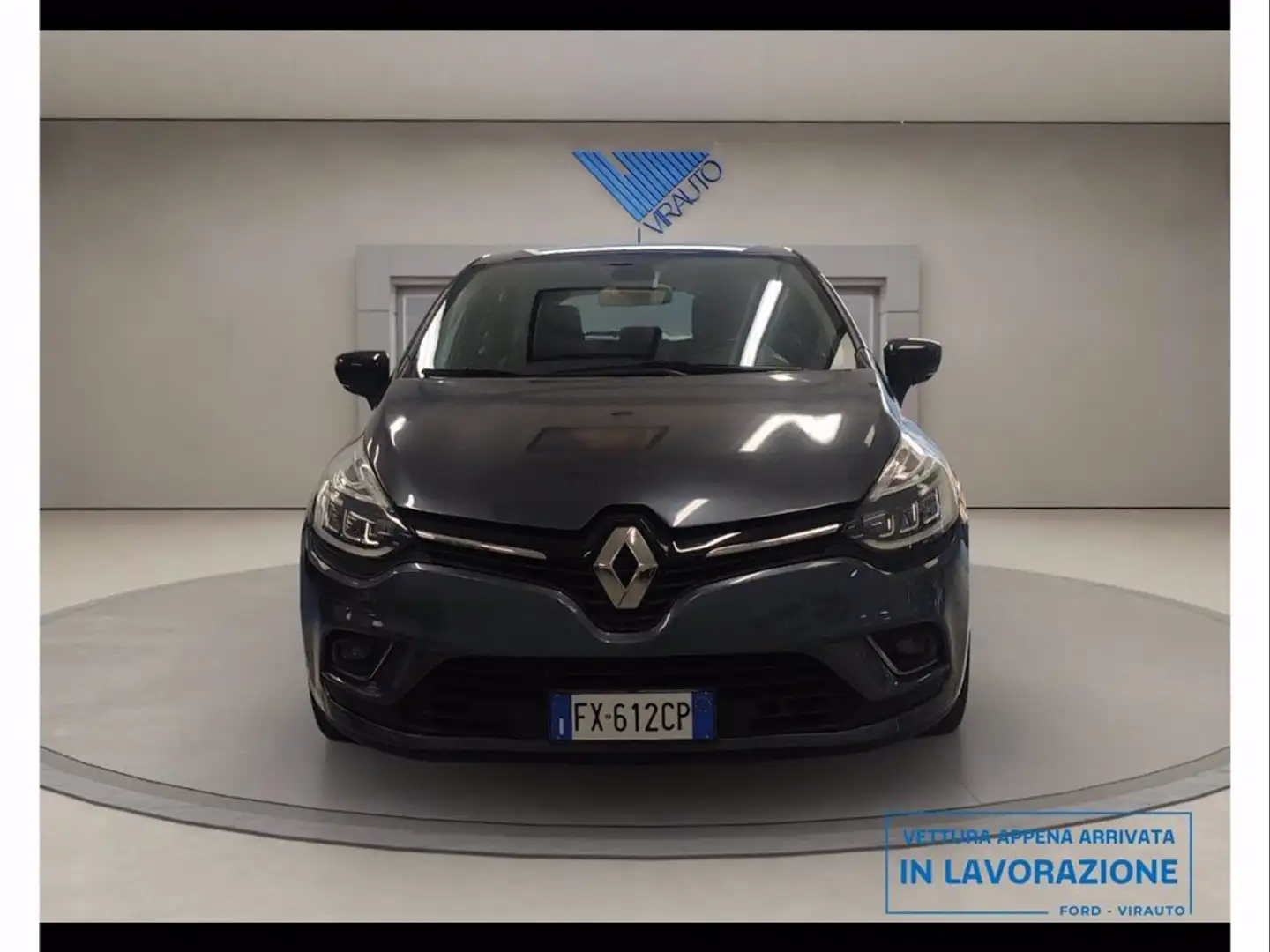 Renault Clio 0.9 tce Moschino Intens Gris - 2
