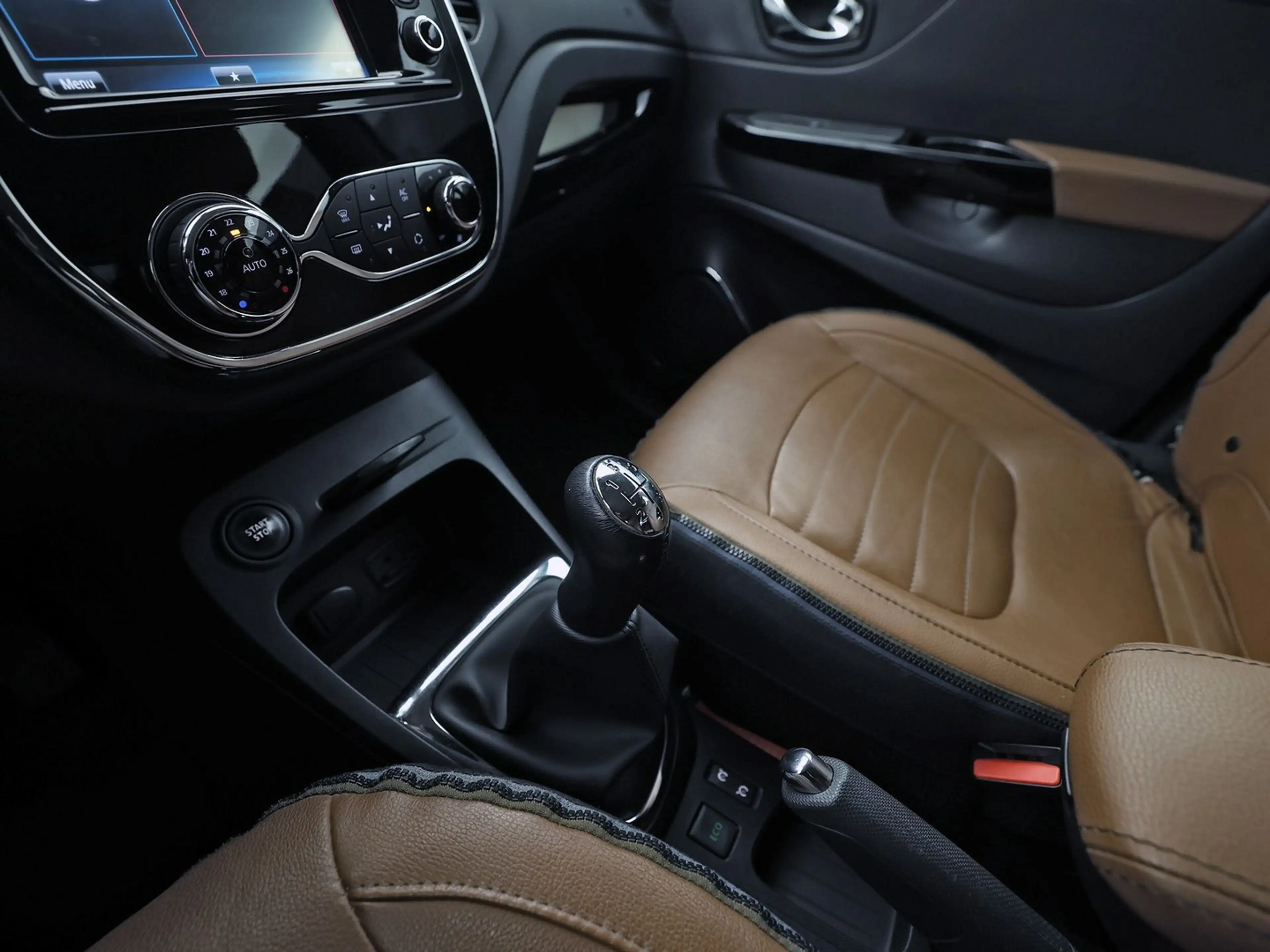 Renault Captur 0.9 TCe Dynamique (NAVIGATIE, CLIMATE, BRUIN LEDER — photo 9